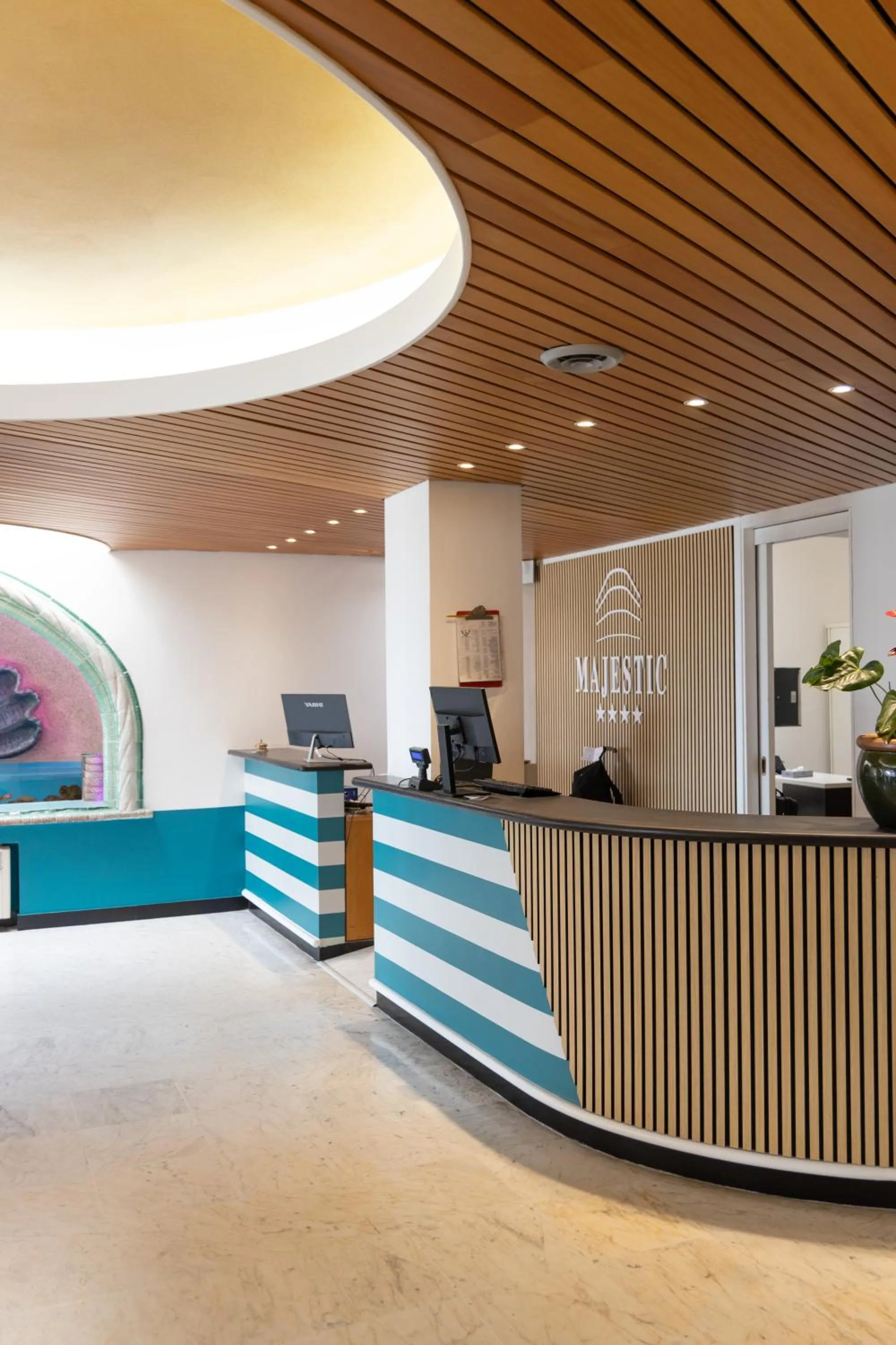 Lobby or reception in LVG Hotel Collection - Majestic