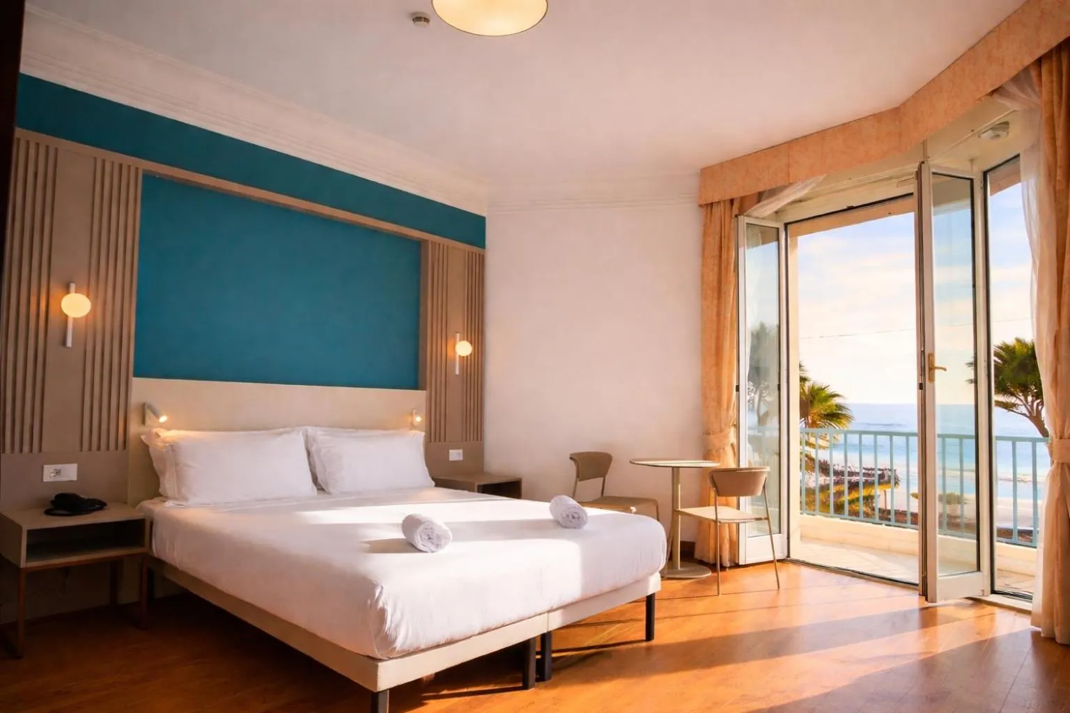 Bed in LVG Hotel Collection - Majestic