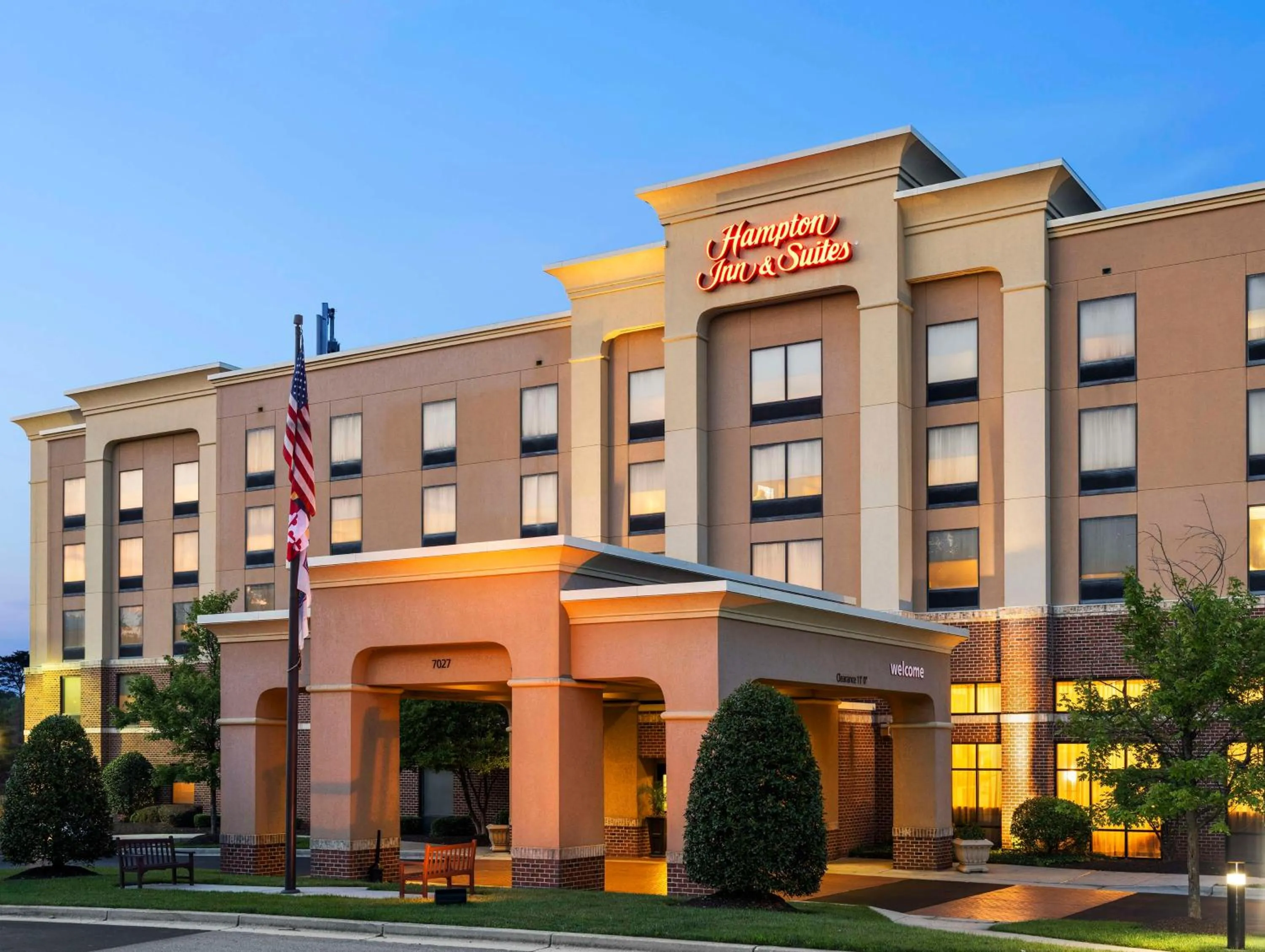 Property building in Hampton Inn & Suites Arundel Mills/Baltimore