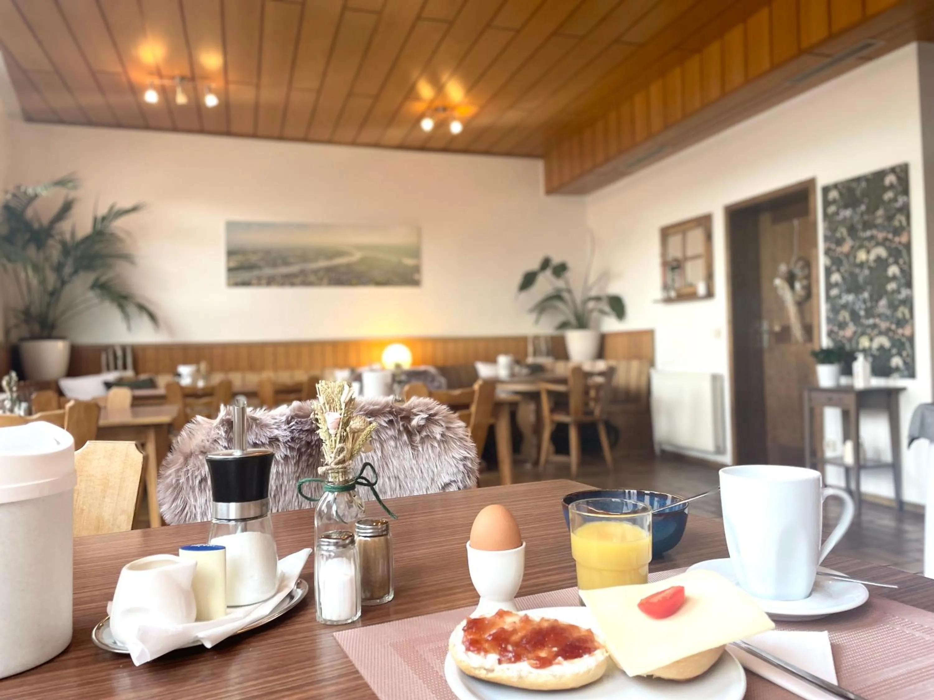 Breakfast in Hotel-Pension Hommen