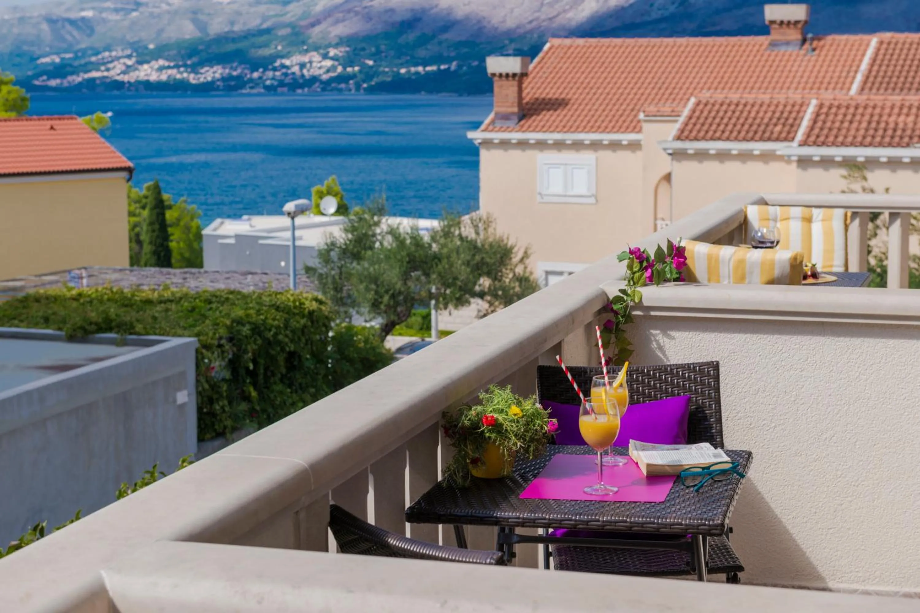 Balcony/Terrace in Cina Apartments