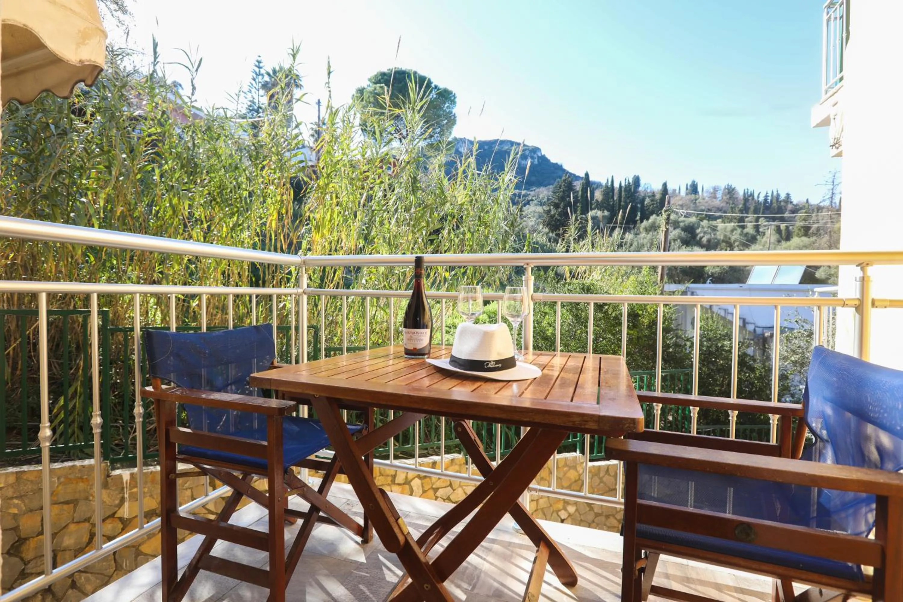 Day in Kerkyra Studios & Apartments