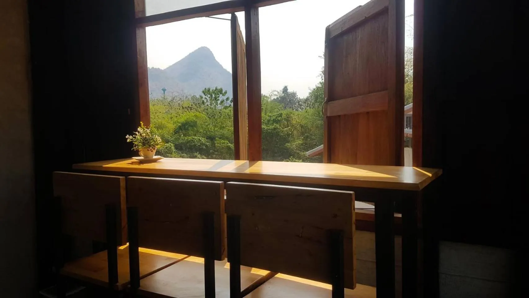 Wang Jai Kwang Space Inn