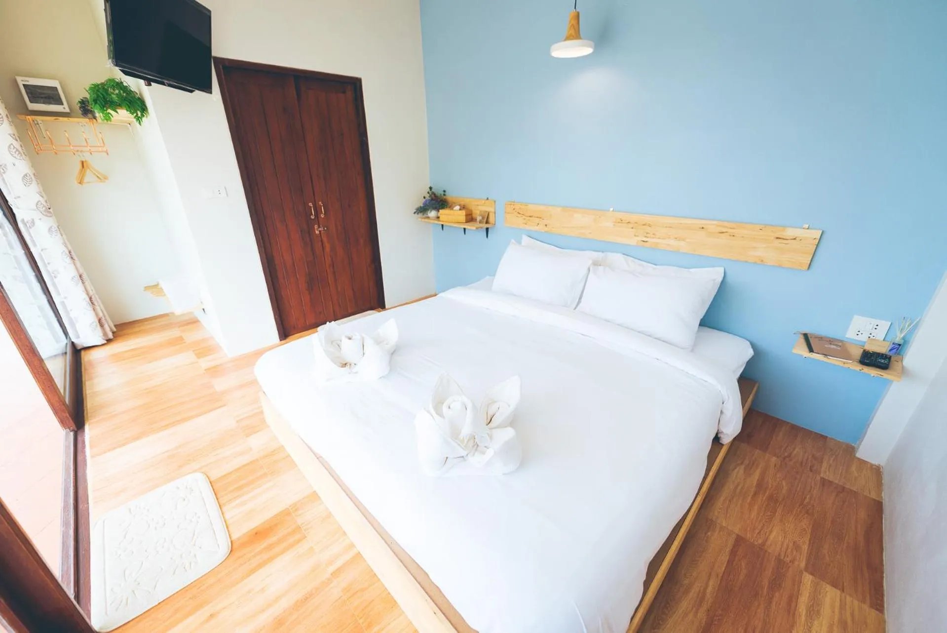 Bed in Wang Jai Kwang Space Inn