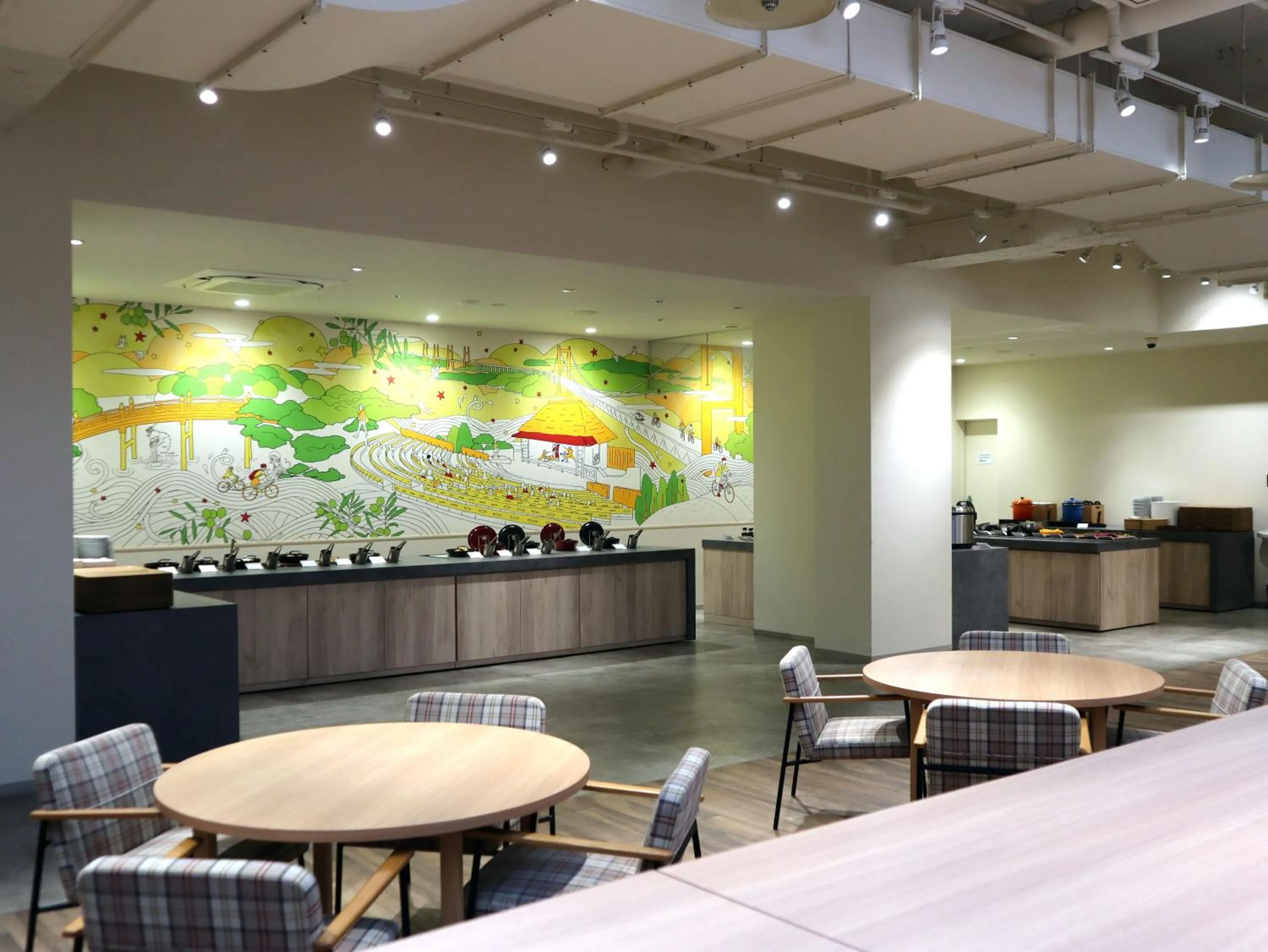 Restaurant/places to eat in WeBase TAKAMATSU