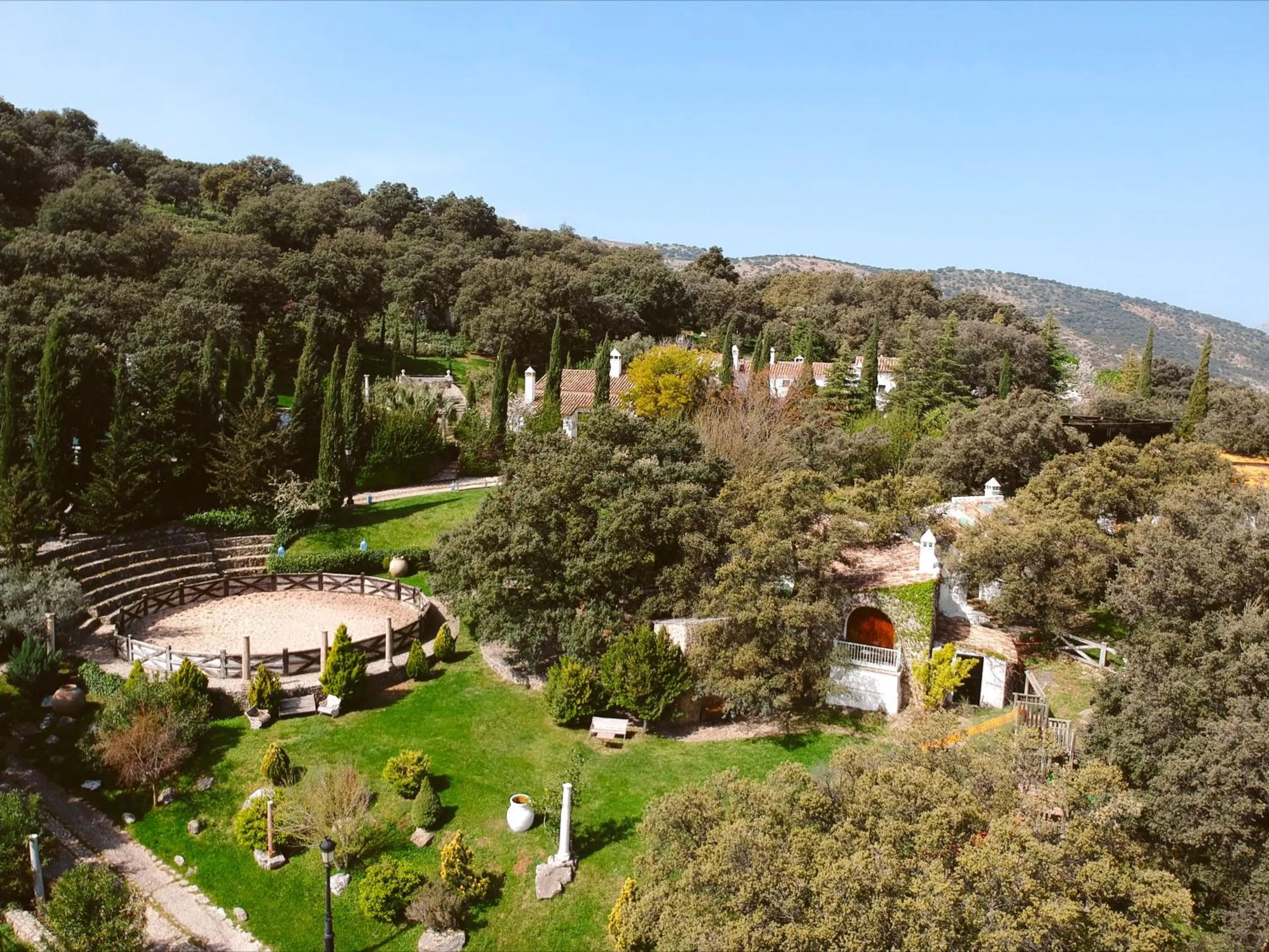 Property building in Hotel Finca Los Pilares de Ronda