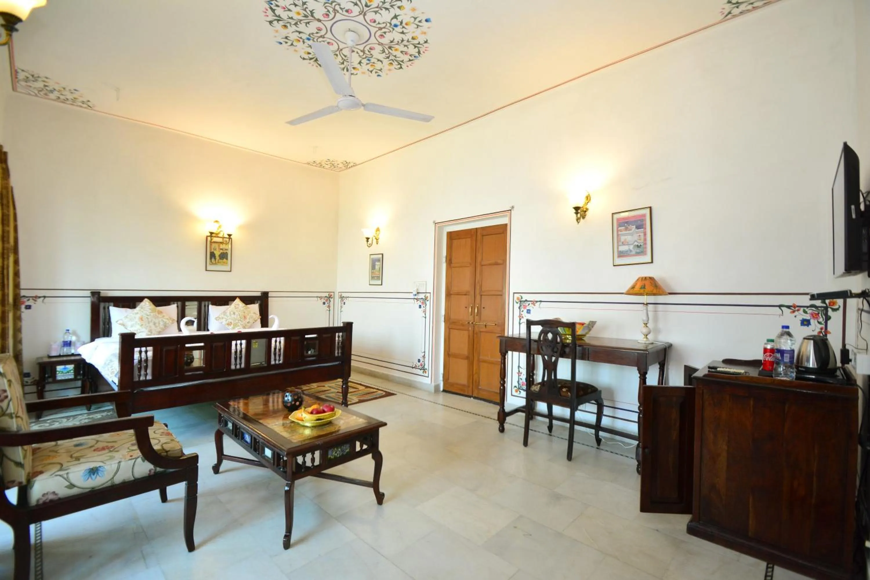 Living room in Mahal Khandela-A Heritage Hotel In Jaipur City Center