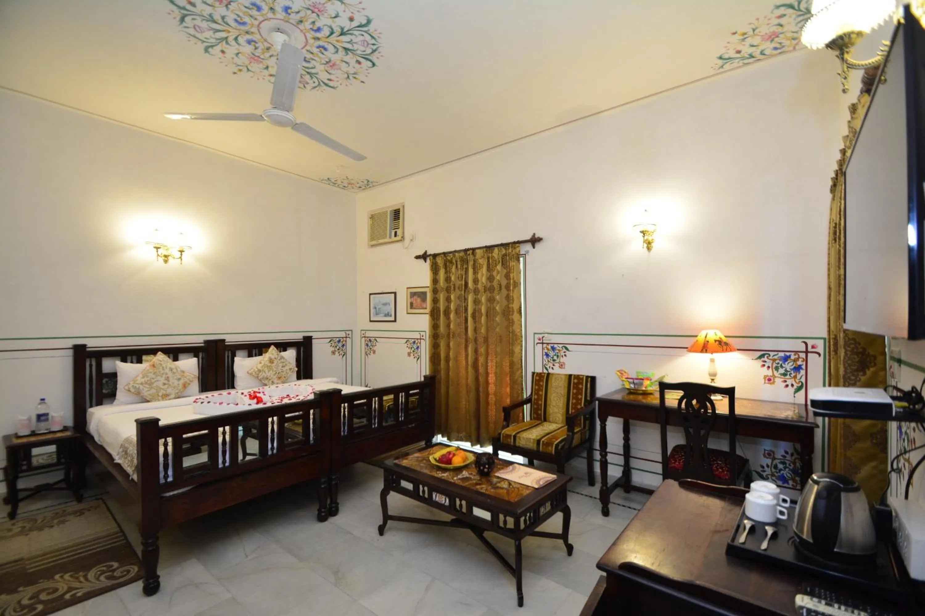 Photo of the whole room in Mahal Khandela-A Heritage Hotel In Jaipur City Center