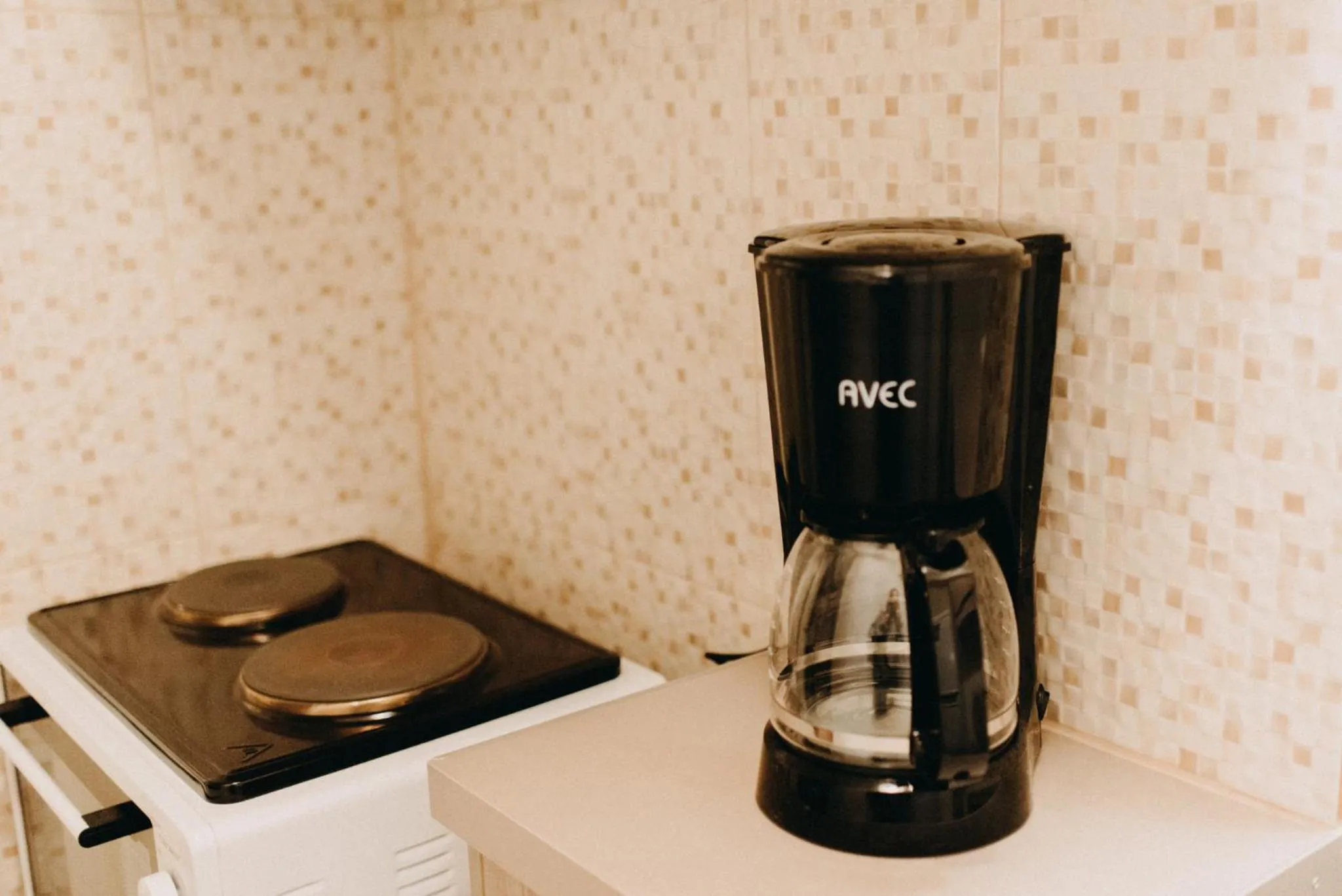 Coffee/tea facilities in BEST HOUSE, CENTRAL APRTM., AGIOU NIKOLAOU, PATRA