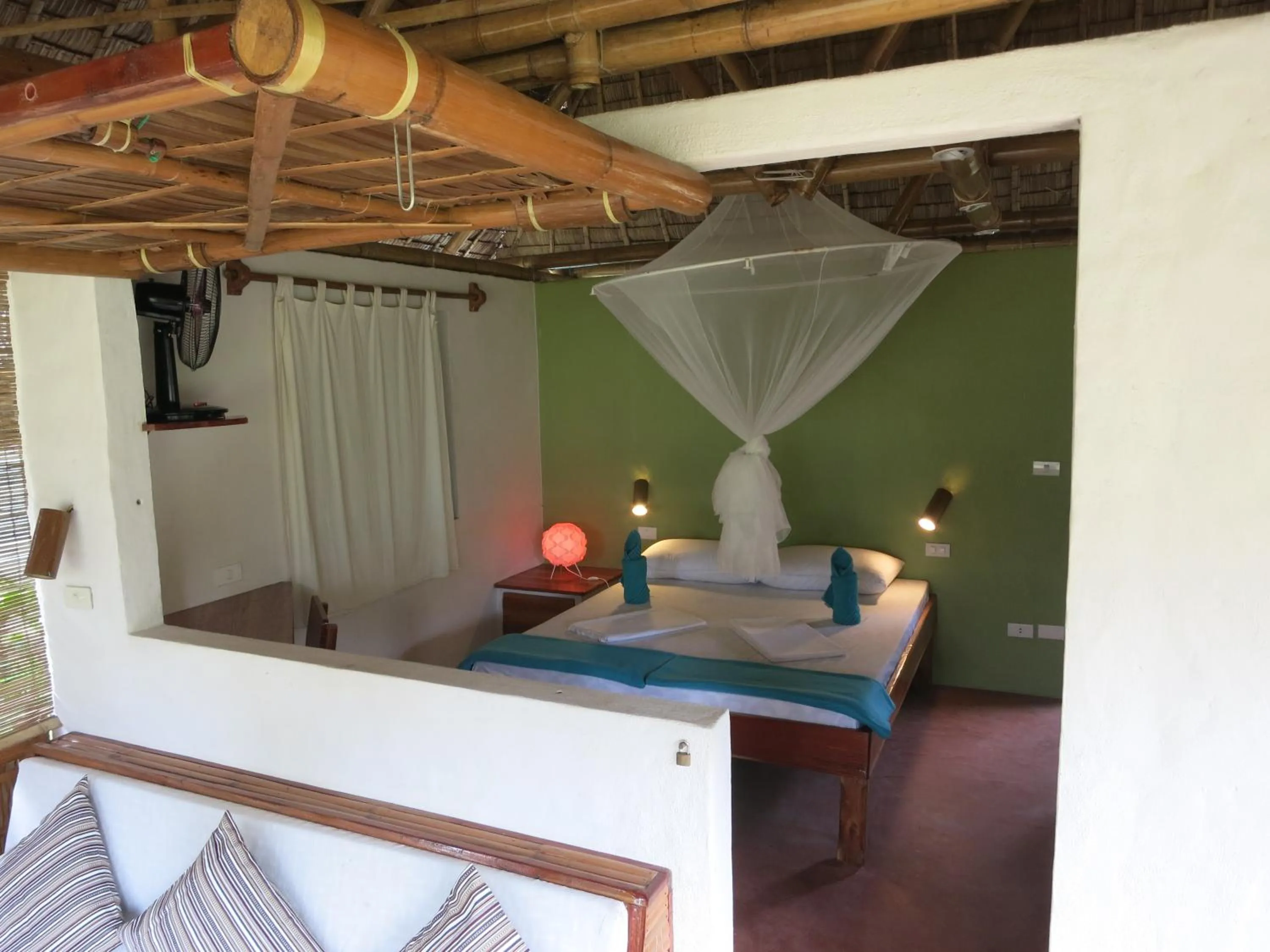 Photo of the whole room in Sugar Lounge Lodge