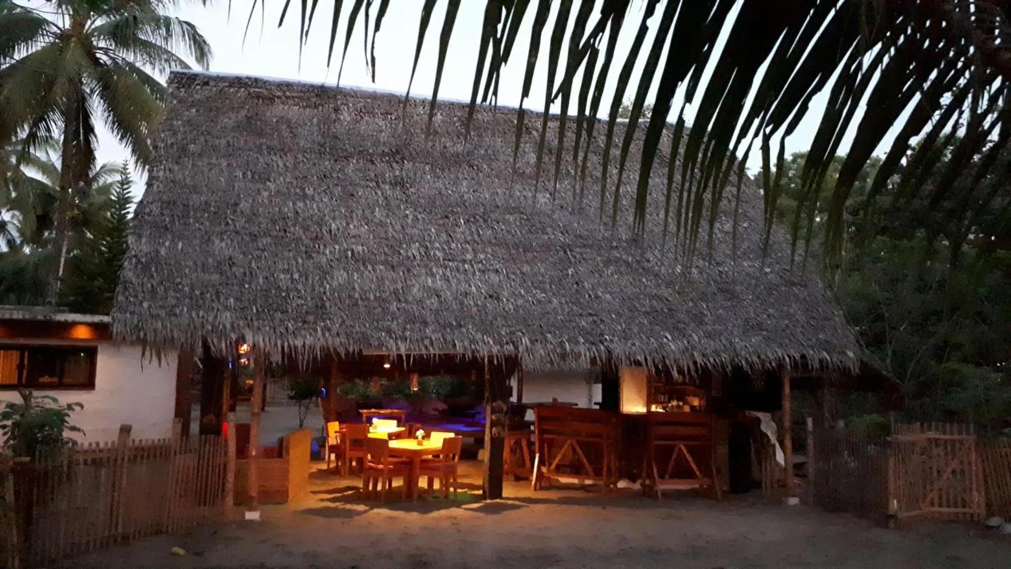 Restaurant/places to eat in Sugar Lounge Lodge