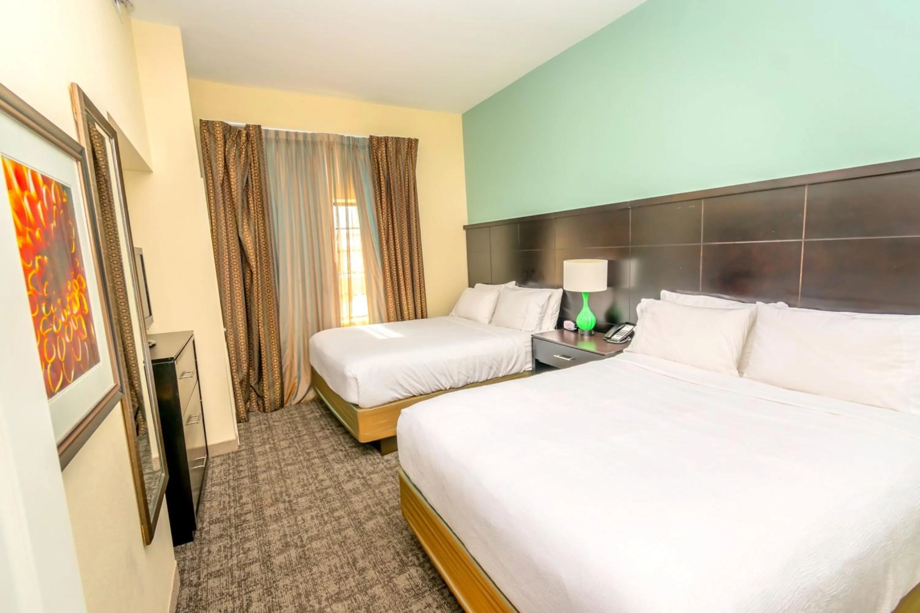 Photo of the whole room, Bed in Staybridge Suites Houston - IAH Airport by IHG