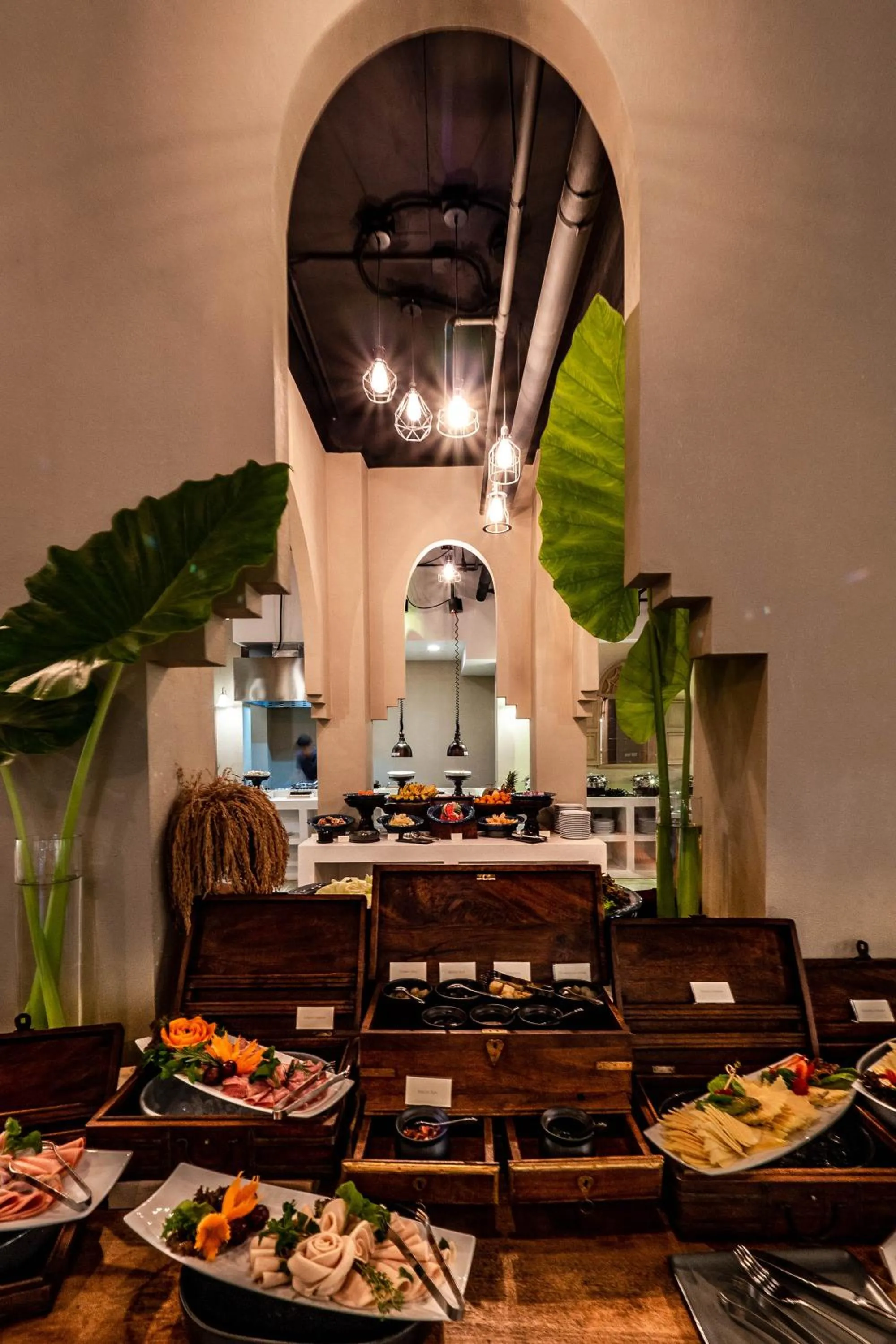 Food and drinks in Devasom Khao Lak Beach Resort & Villas