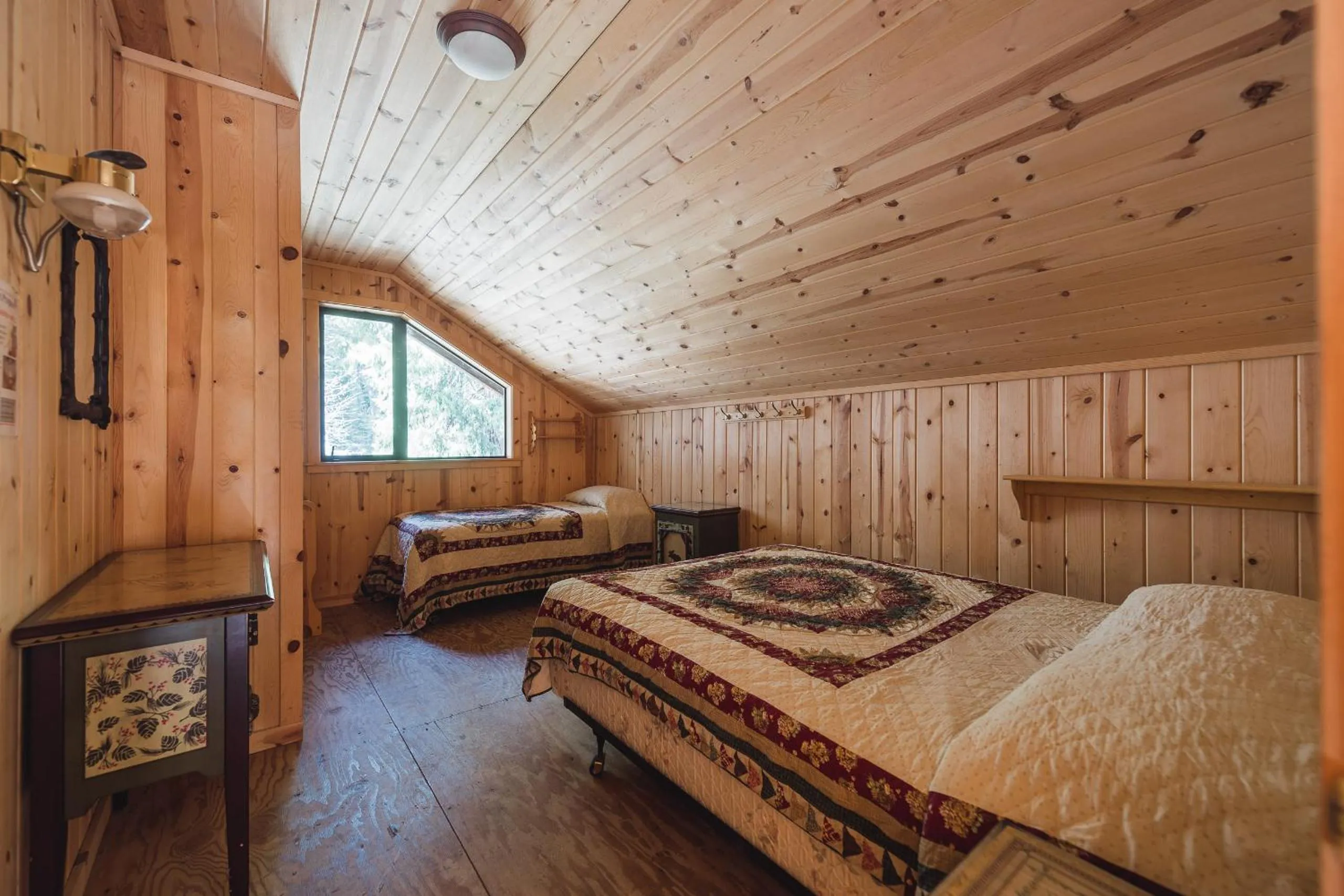 Bedroom, Bed in Silver City Mountain Resort