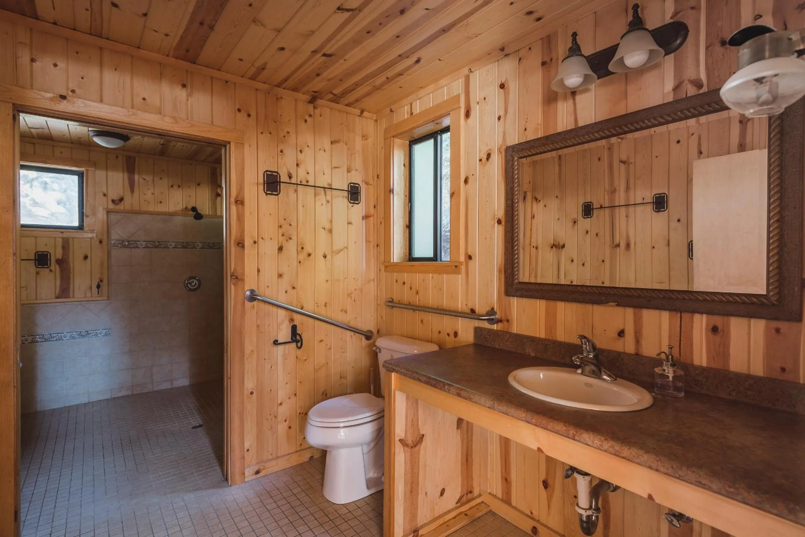 Bathroom in Silver City Mountain Resort