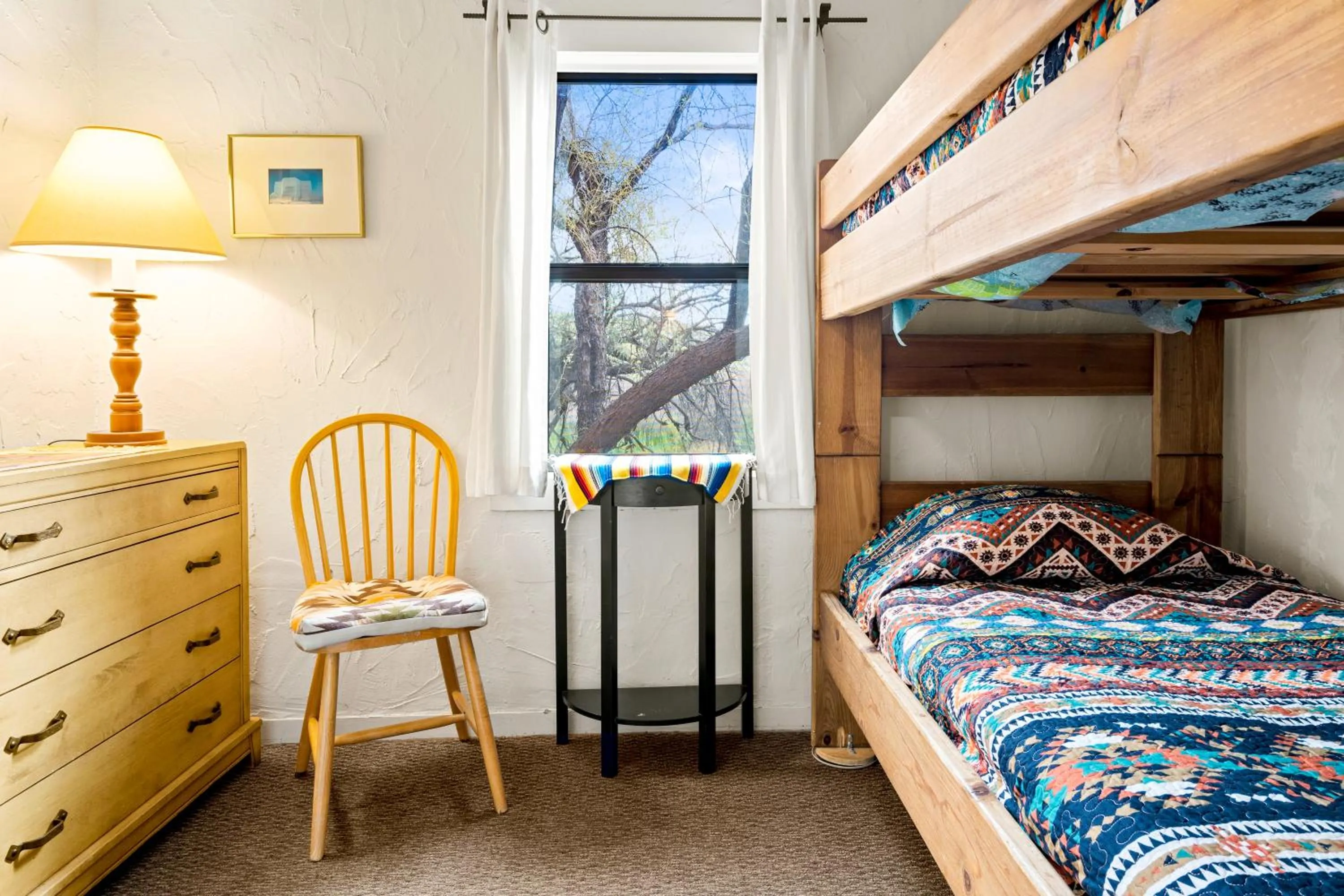 Bed in Saguaro Lake Ranch