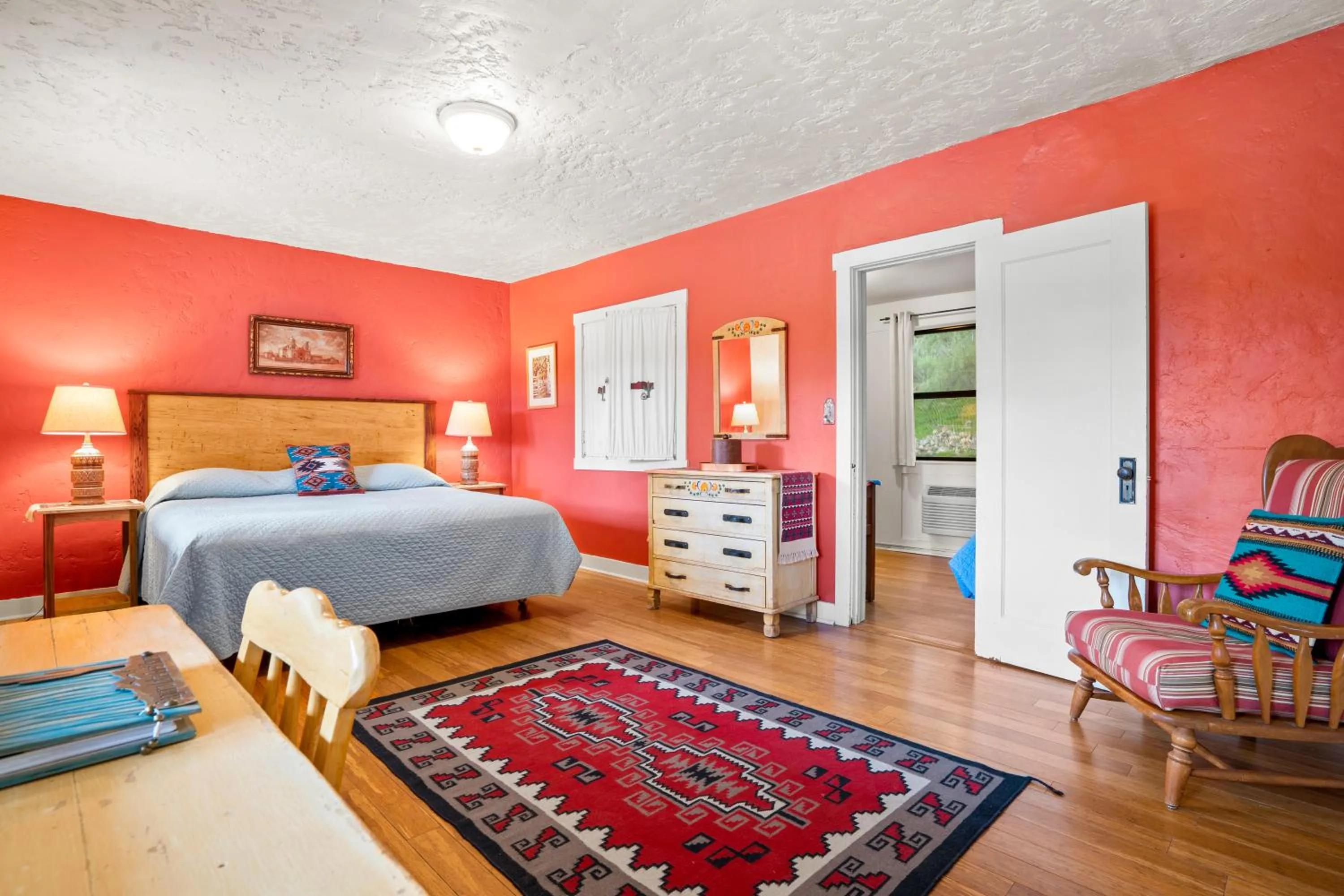 Bed in Saguaro Lake Ranch