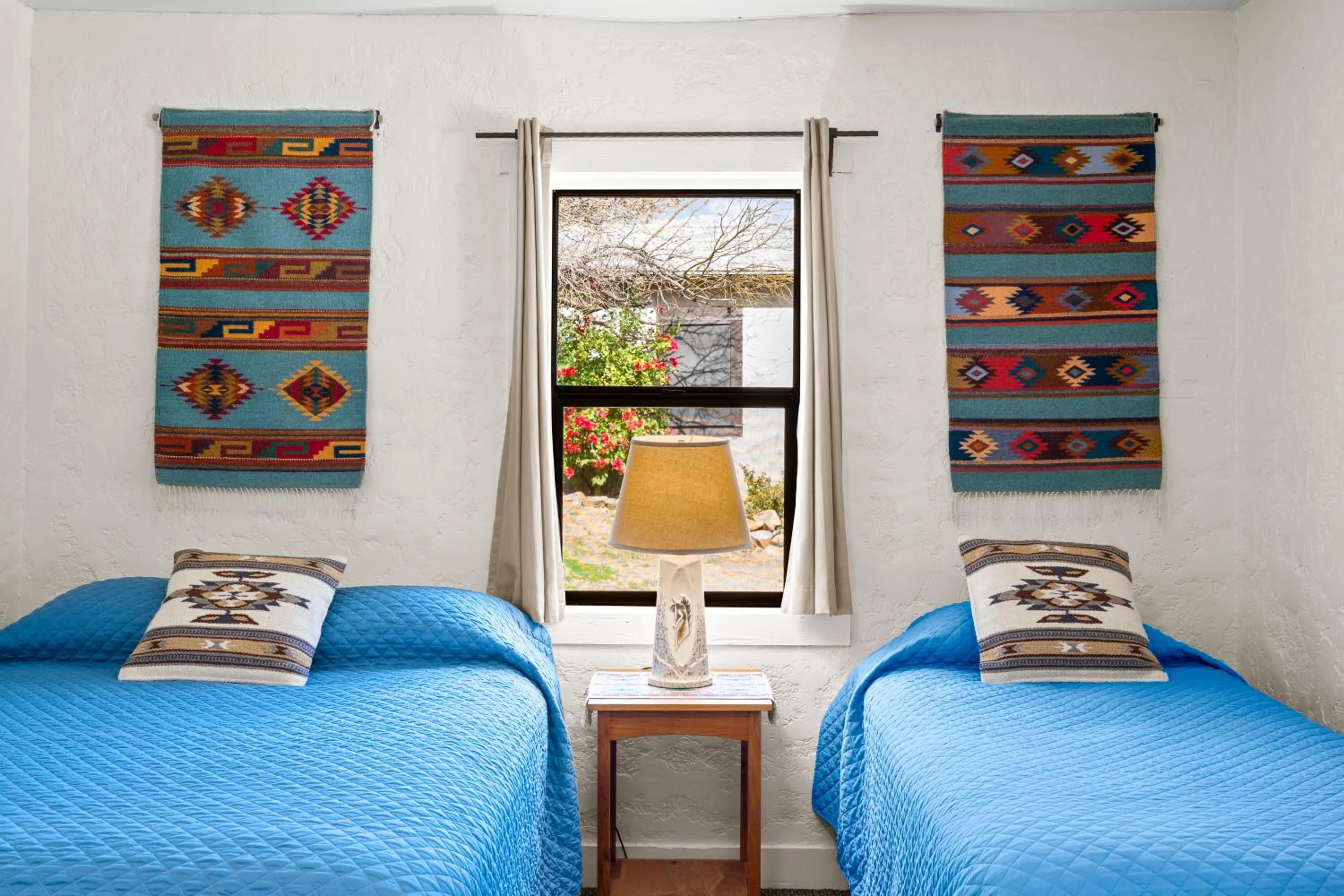 Bed in Saguaro Lake Ranch