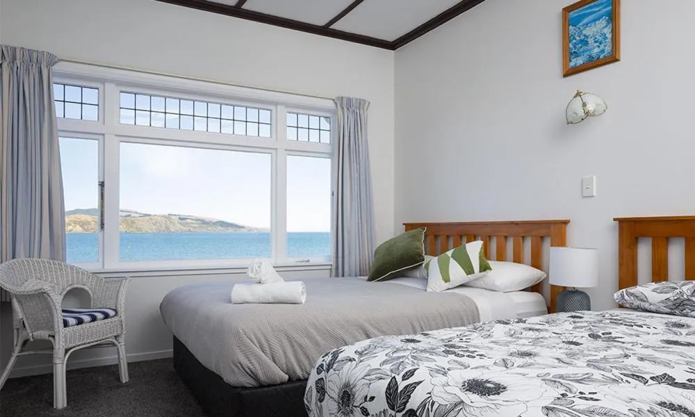 Bed in Moana Lodge