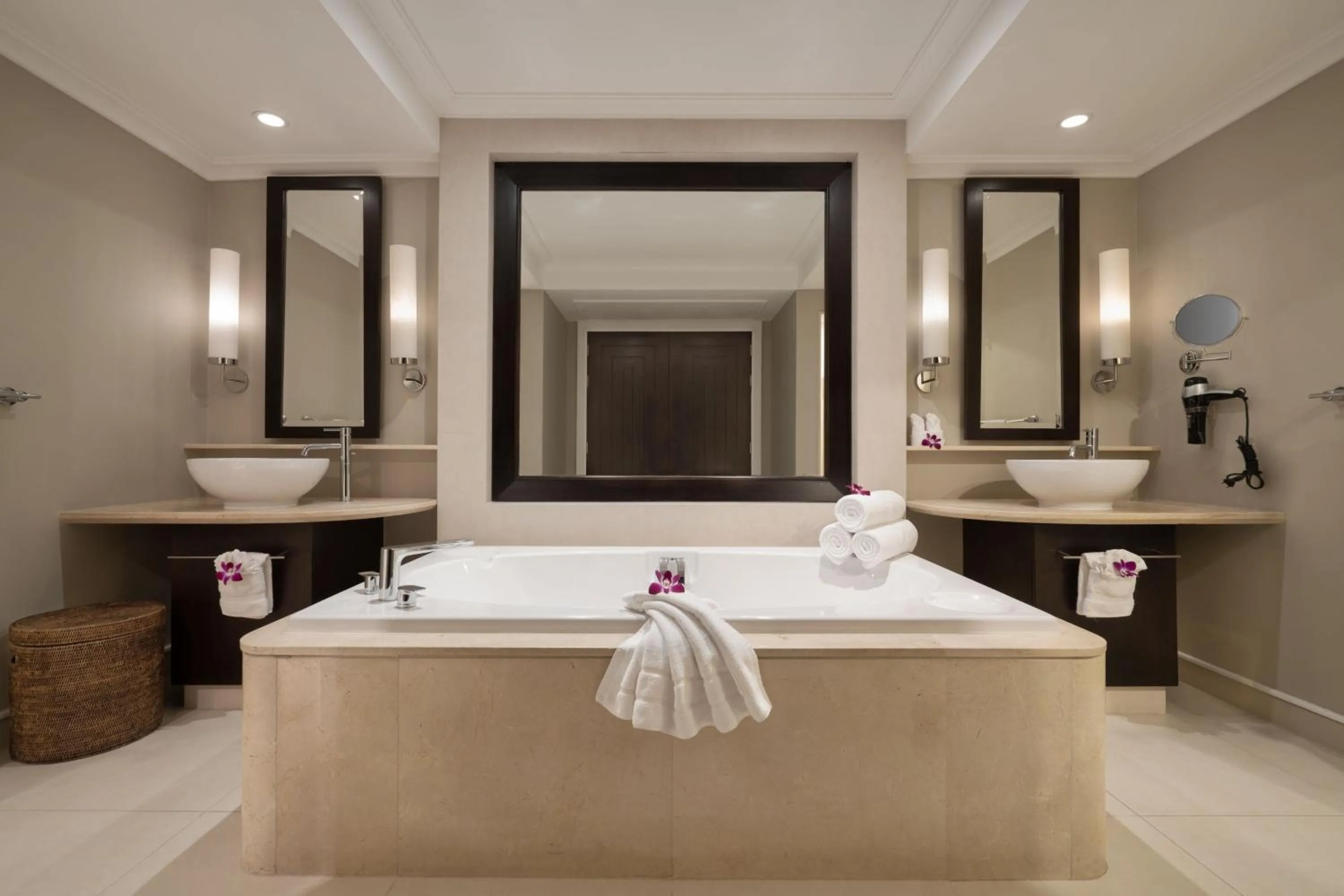 Bathroom in Marriott's Mai Khao Resort - Phuket