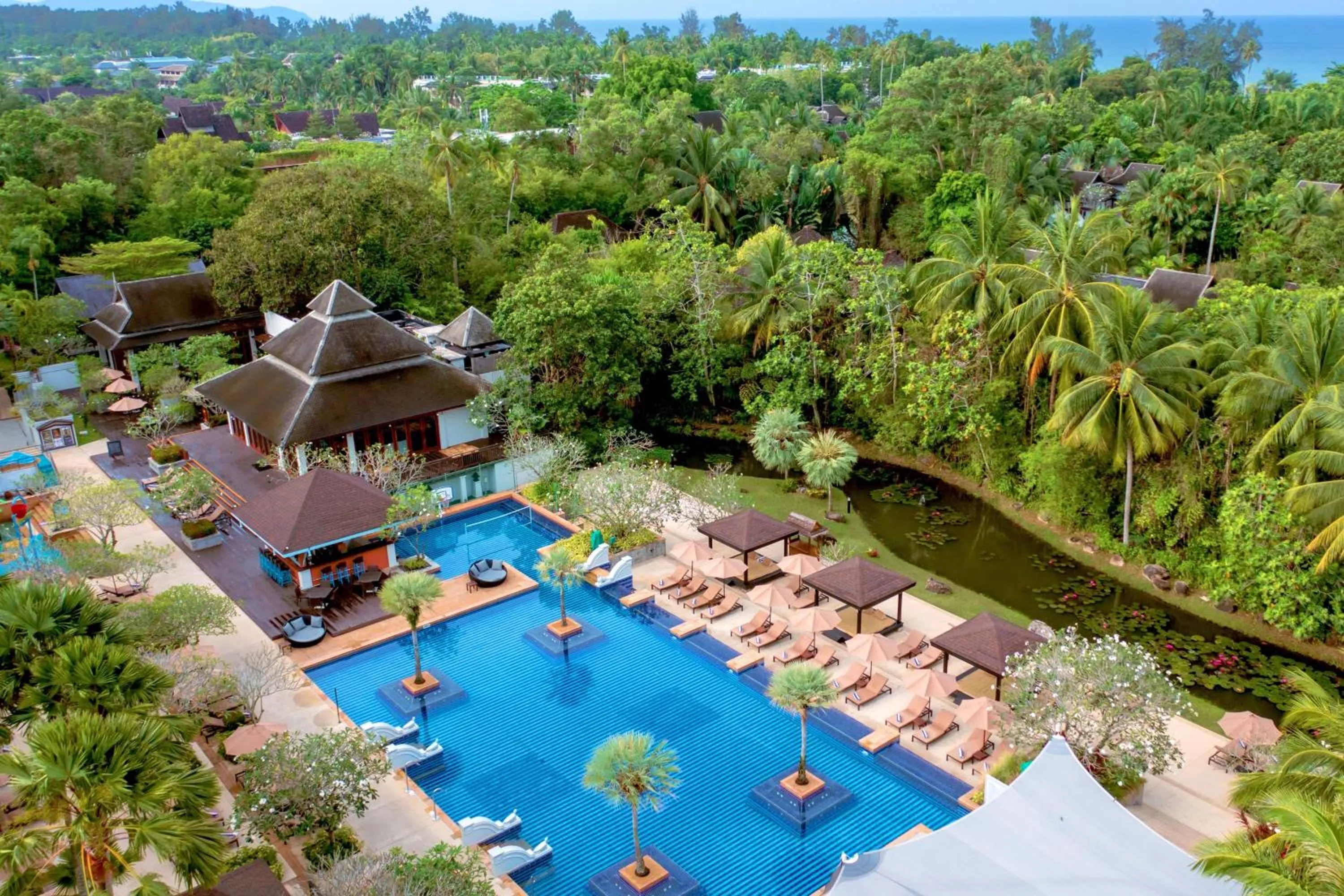 Swimming pool in Marriott's Mai Khao Resort - Phuket