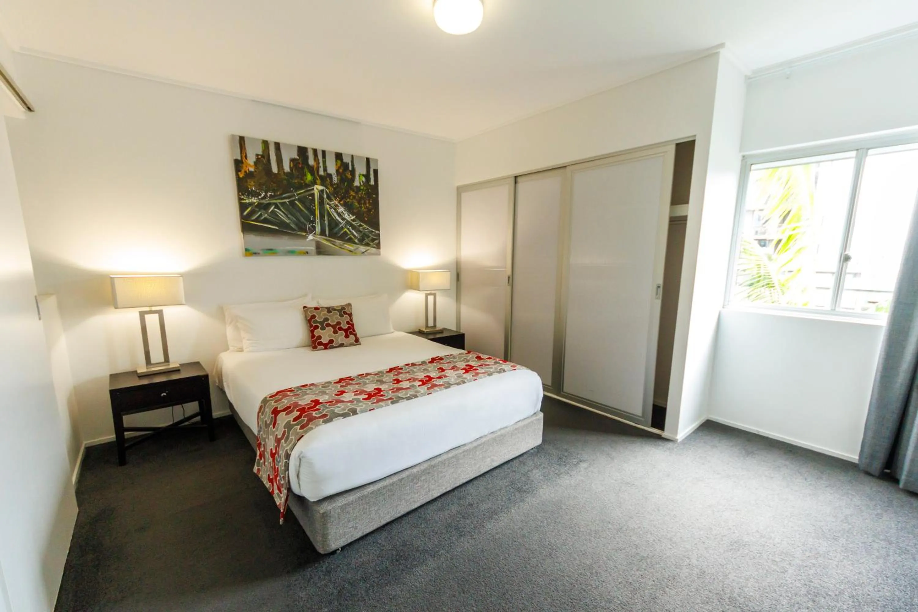 Bedroom, Bed in The Miro Apartments