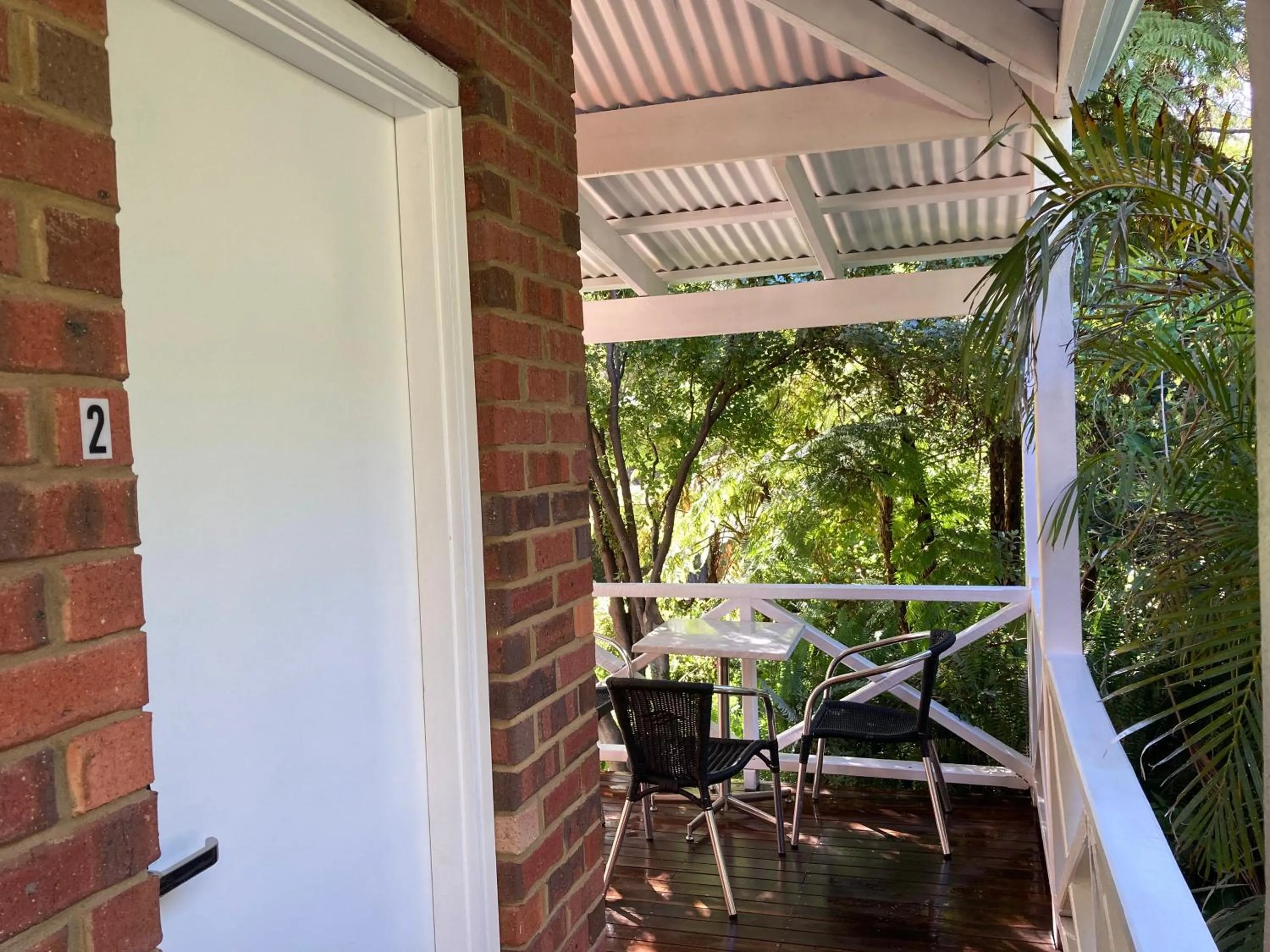 Patio in Edge Of The Forest Motel