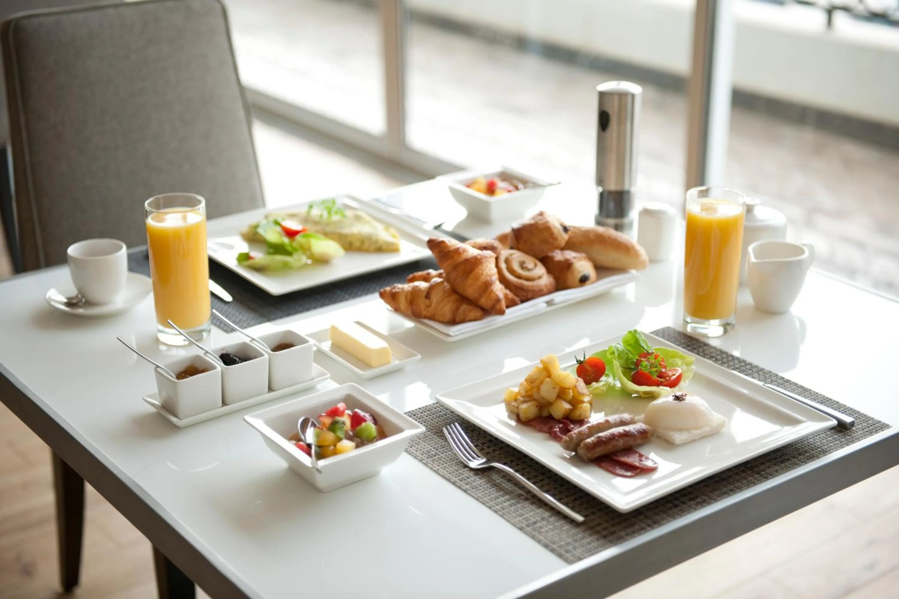 Food and drinks in K108 Hotel Doha