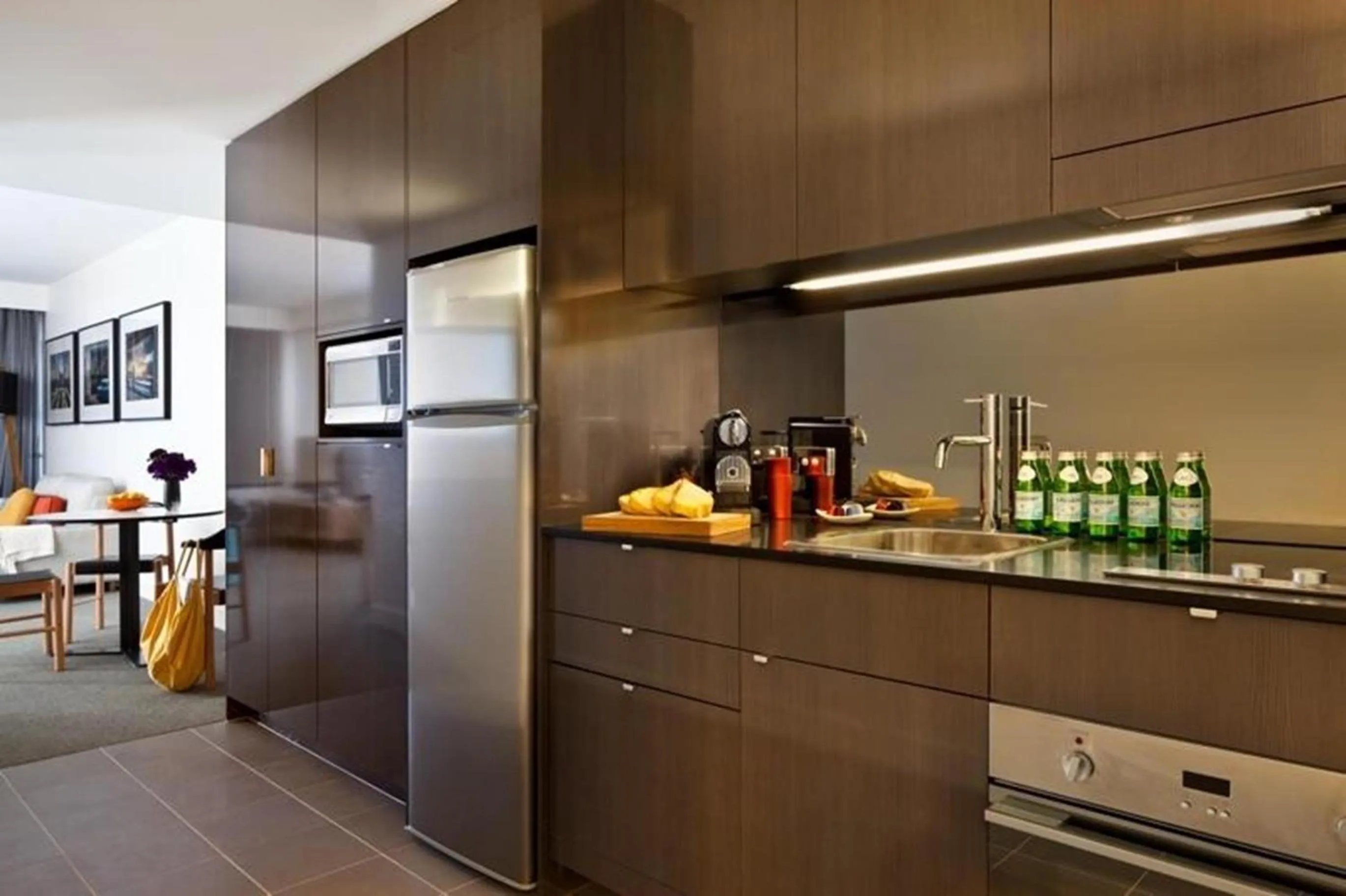 Kitchen or kitchenette in East Hotel and Apartments