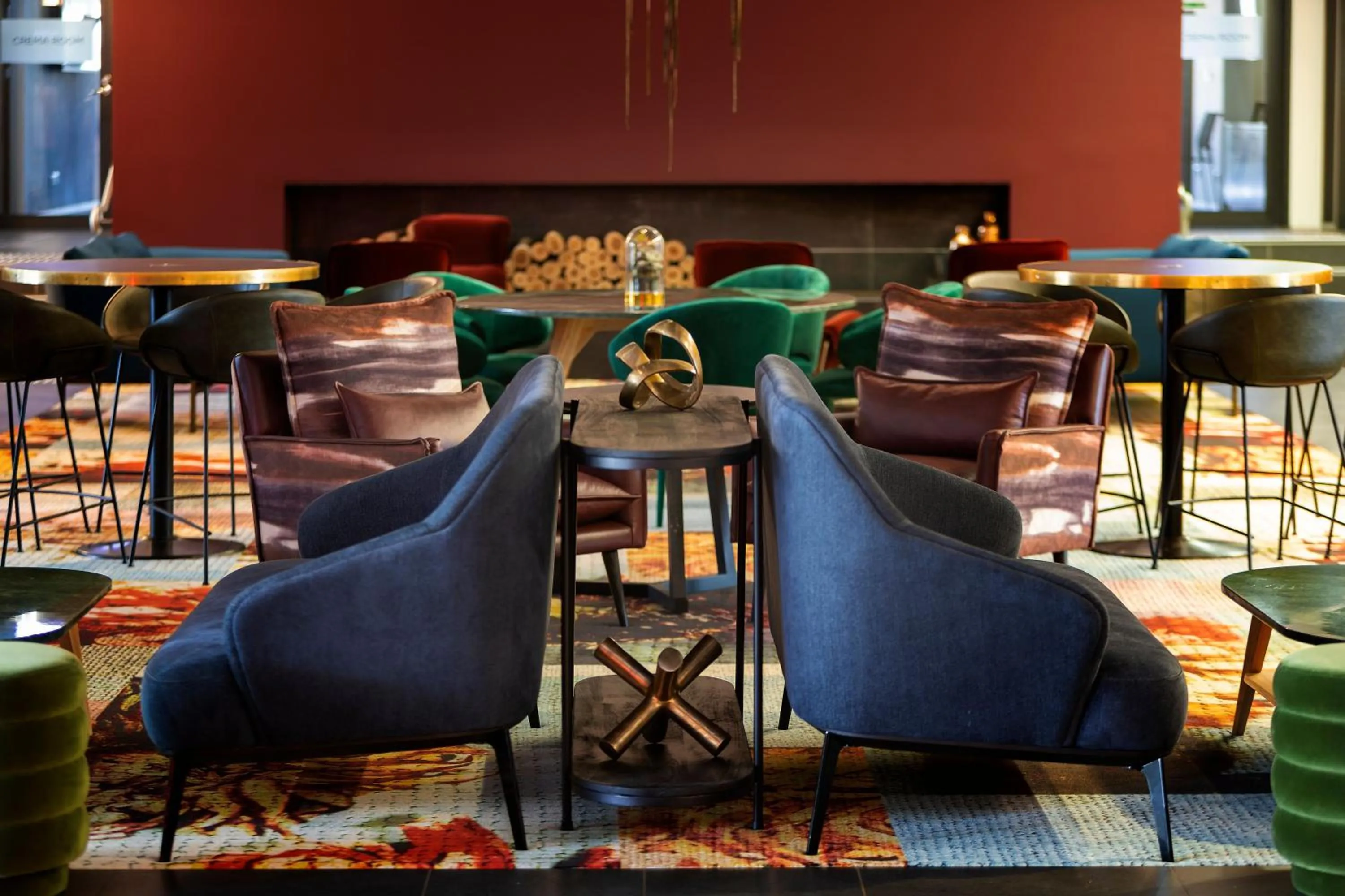 Lobby or reception in East Hotel and Apartments