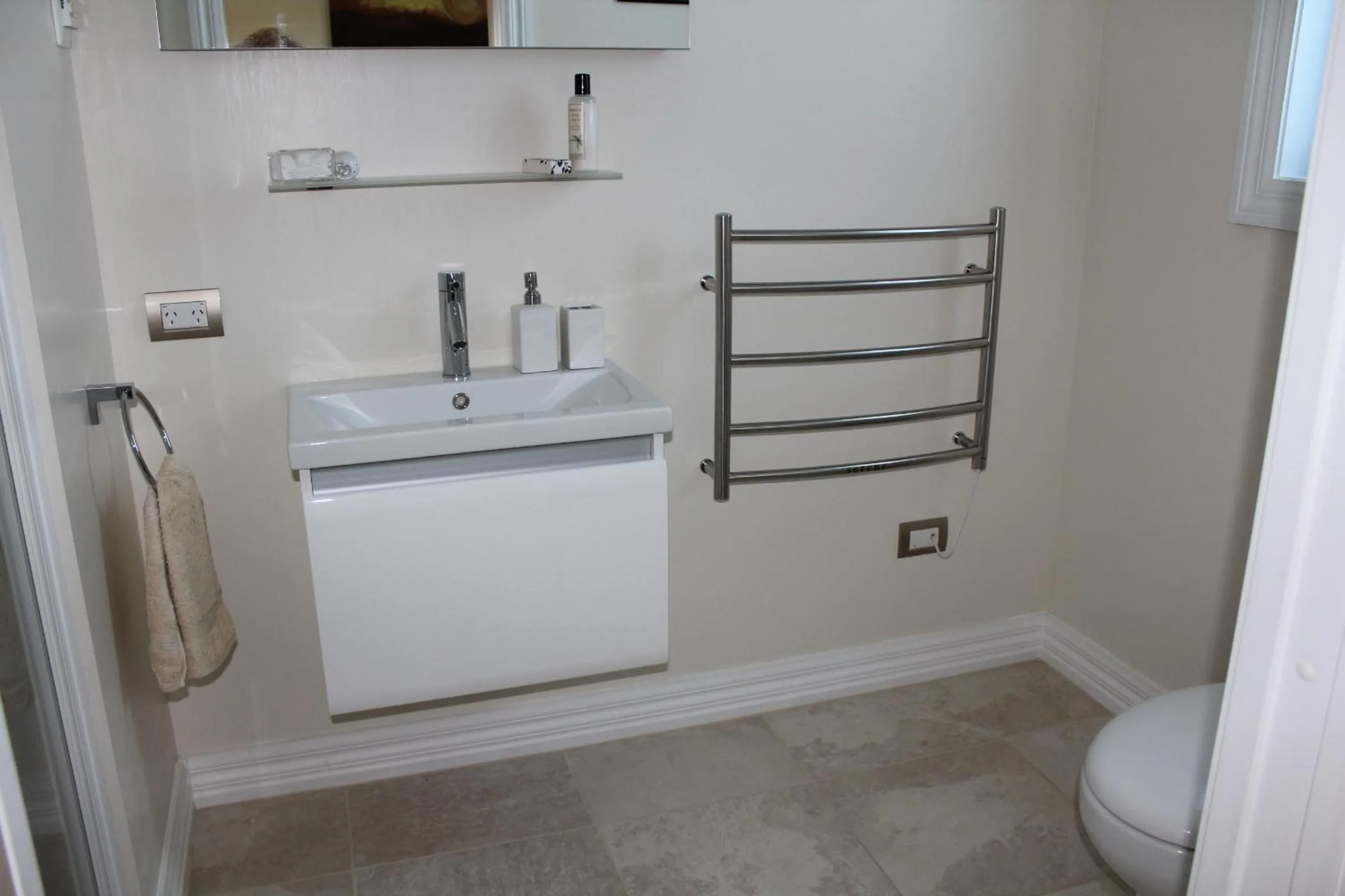 Bathroom in The Summit Lodge