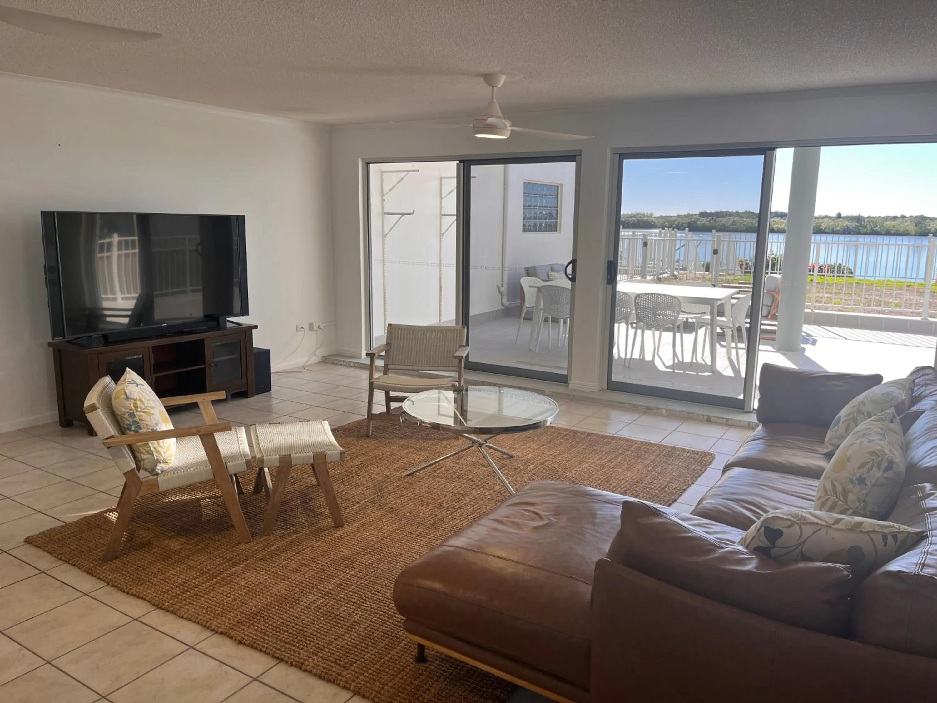 Balcony/Terrace in On The River Apartments