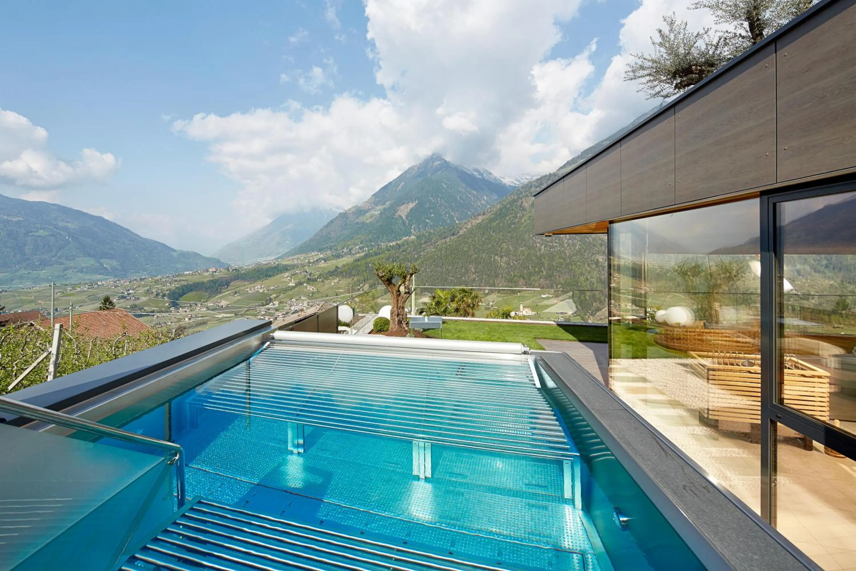 Hot Tub in Hotel Das Sonnenparadies