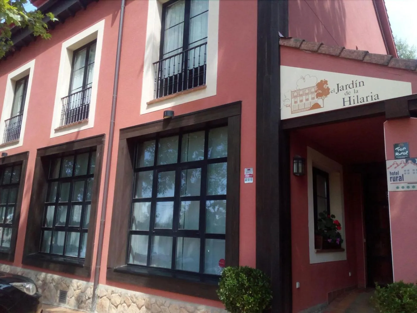 Property building in Hotel Rural El Jardin de la Hilaria