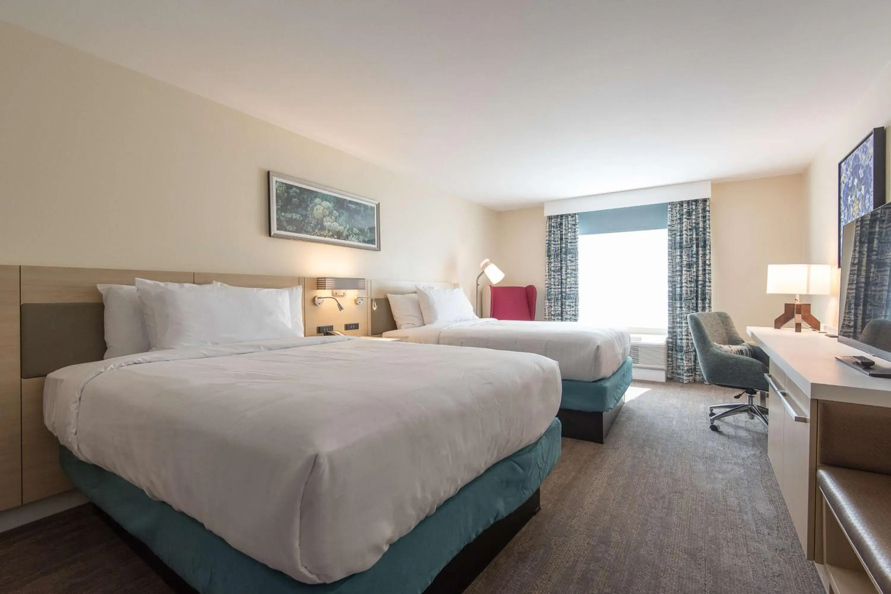 Queen Room with Two Queen Beds in Hilton Garden Inn Calabasas Queen Room with Two Queen Beds in Hilton Garden Inn Calabasas