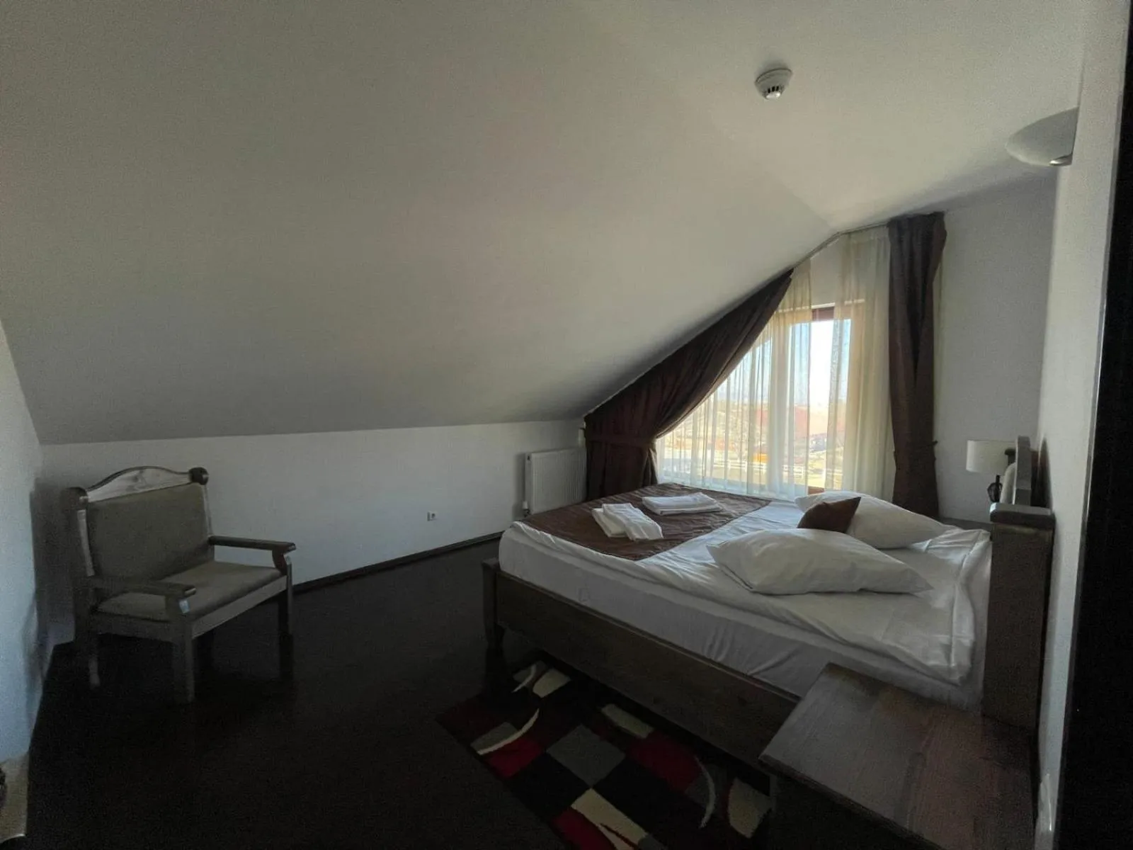 Bed in Complex Panicel