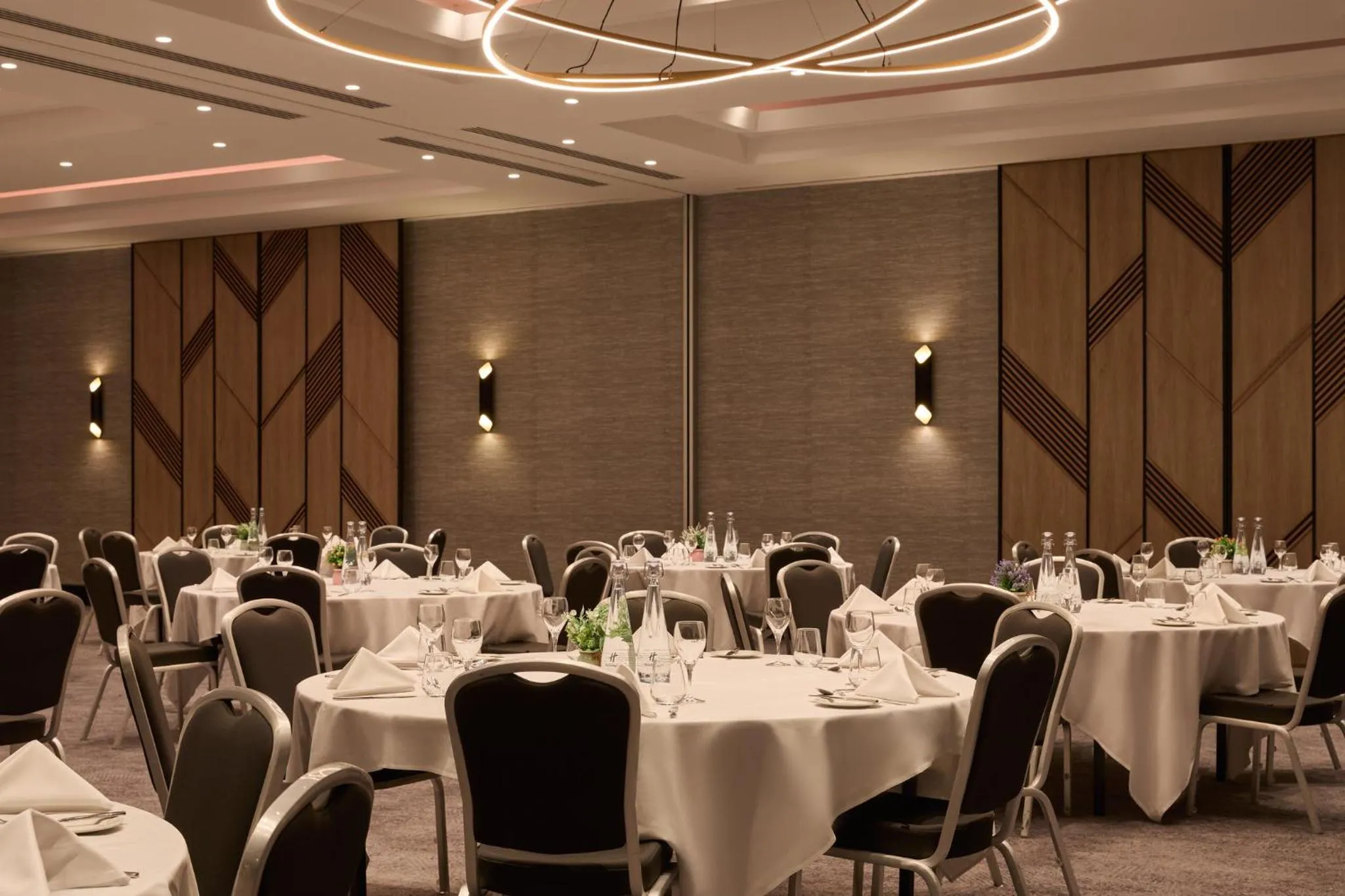 Banquet/Function facilities in Holiday Inn London Bloomsbury by IHG