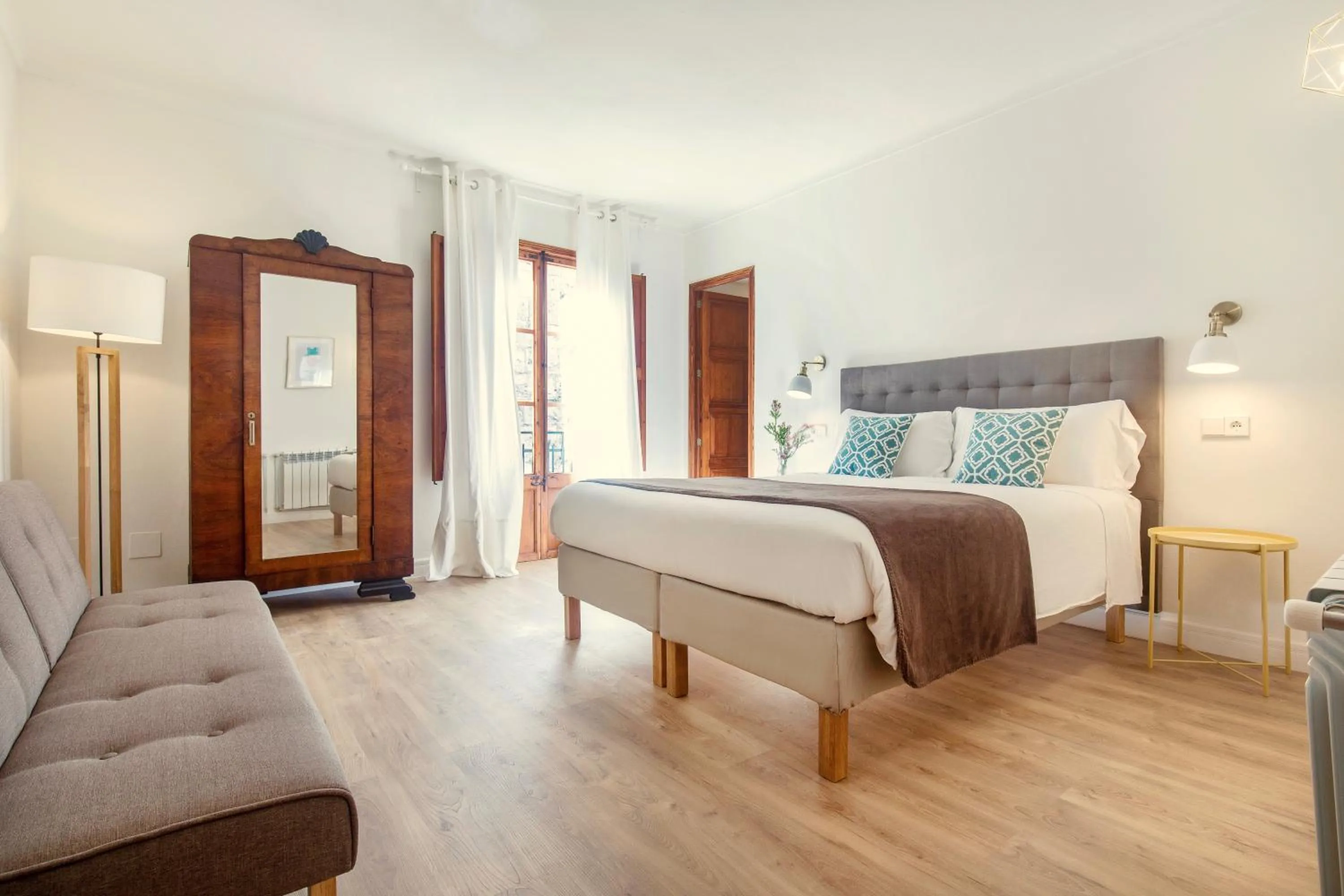 Bedroom, Bed in Senda Caimari