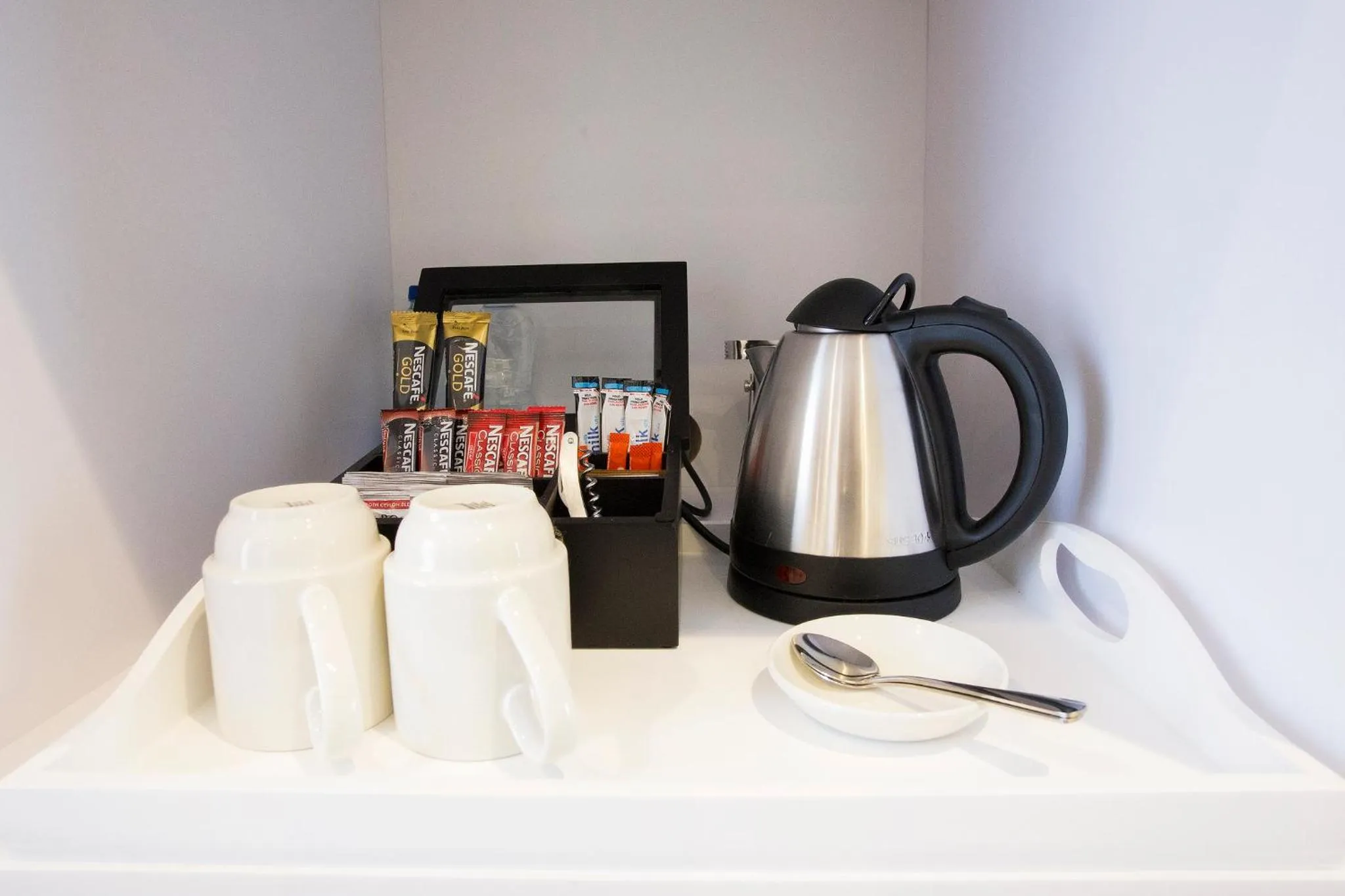 Coffee/tea facilities in Mantis St Helena