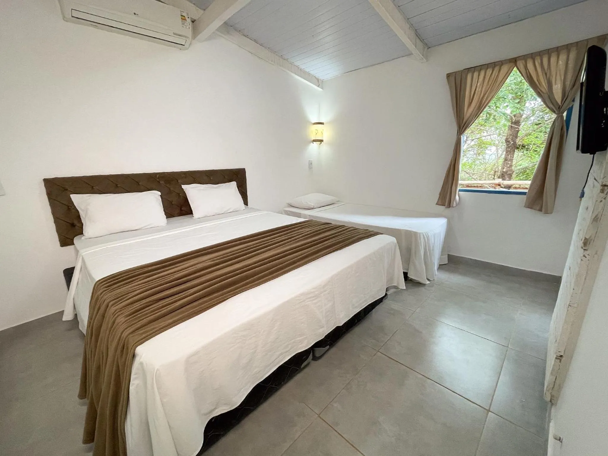 Photo of the whole room, Bed in Ranchos 30 Hotel Fazenda