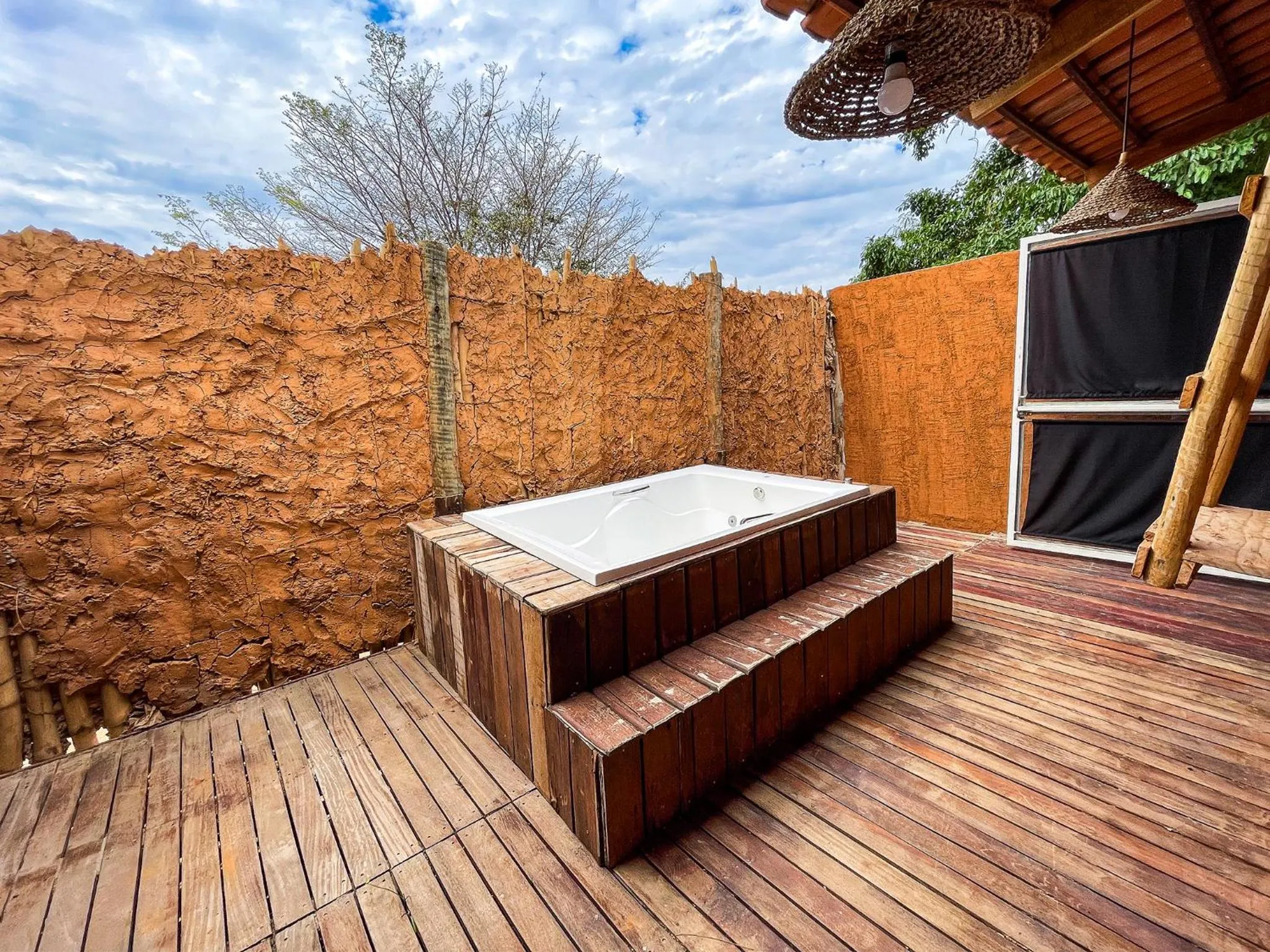 Hot Tub in Ranchos 30 Hotel Fazenda