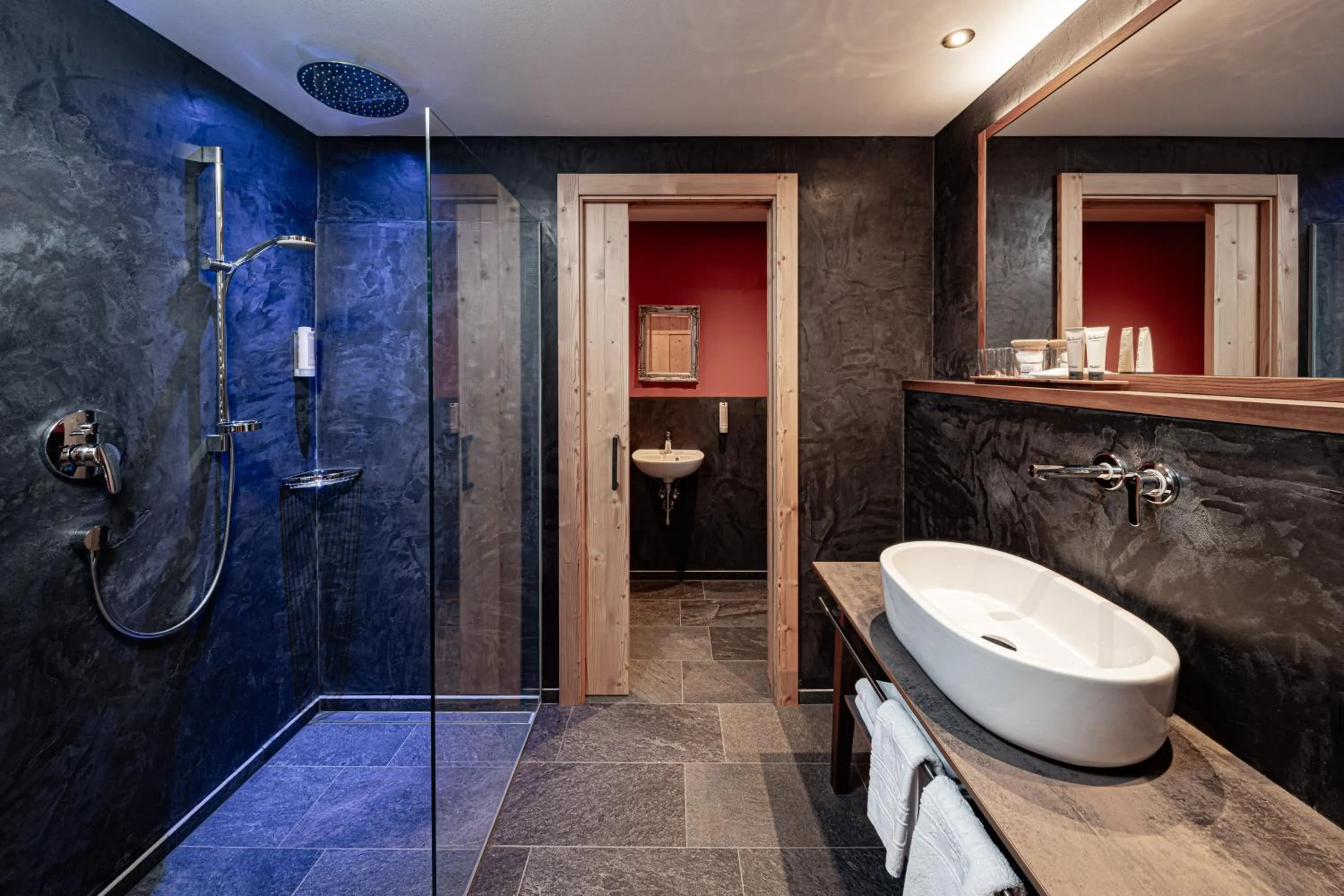 Bathroom in Hotel Masl