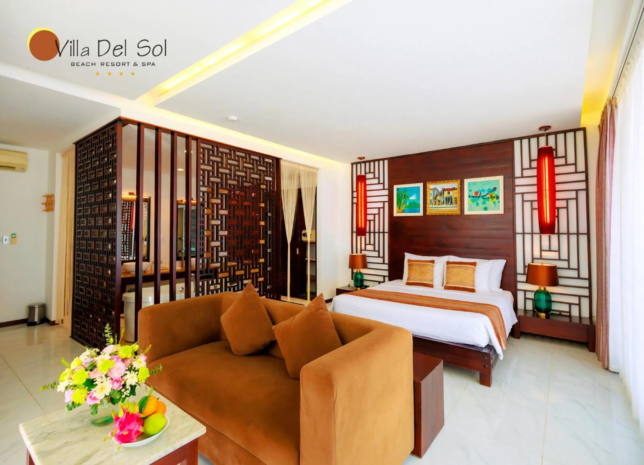 Property building, Bed in Villa Del Sol Beach Resort & Spa