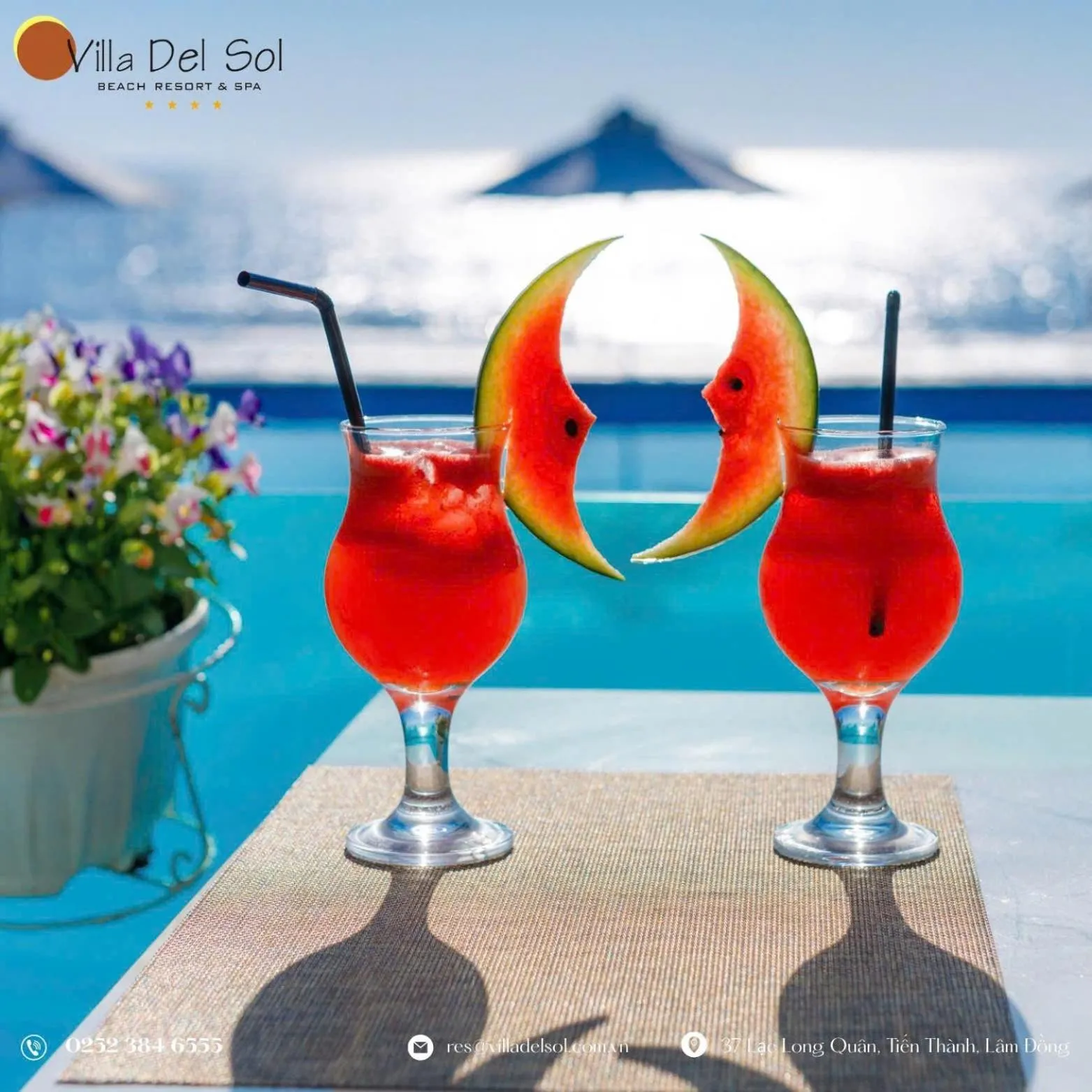 Swimming pool in Villa Del Sol Beach Resort & Spa