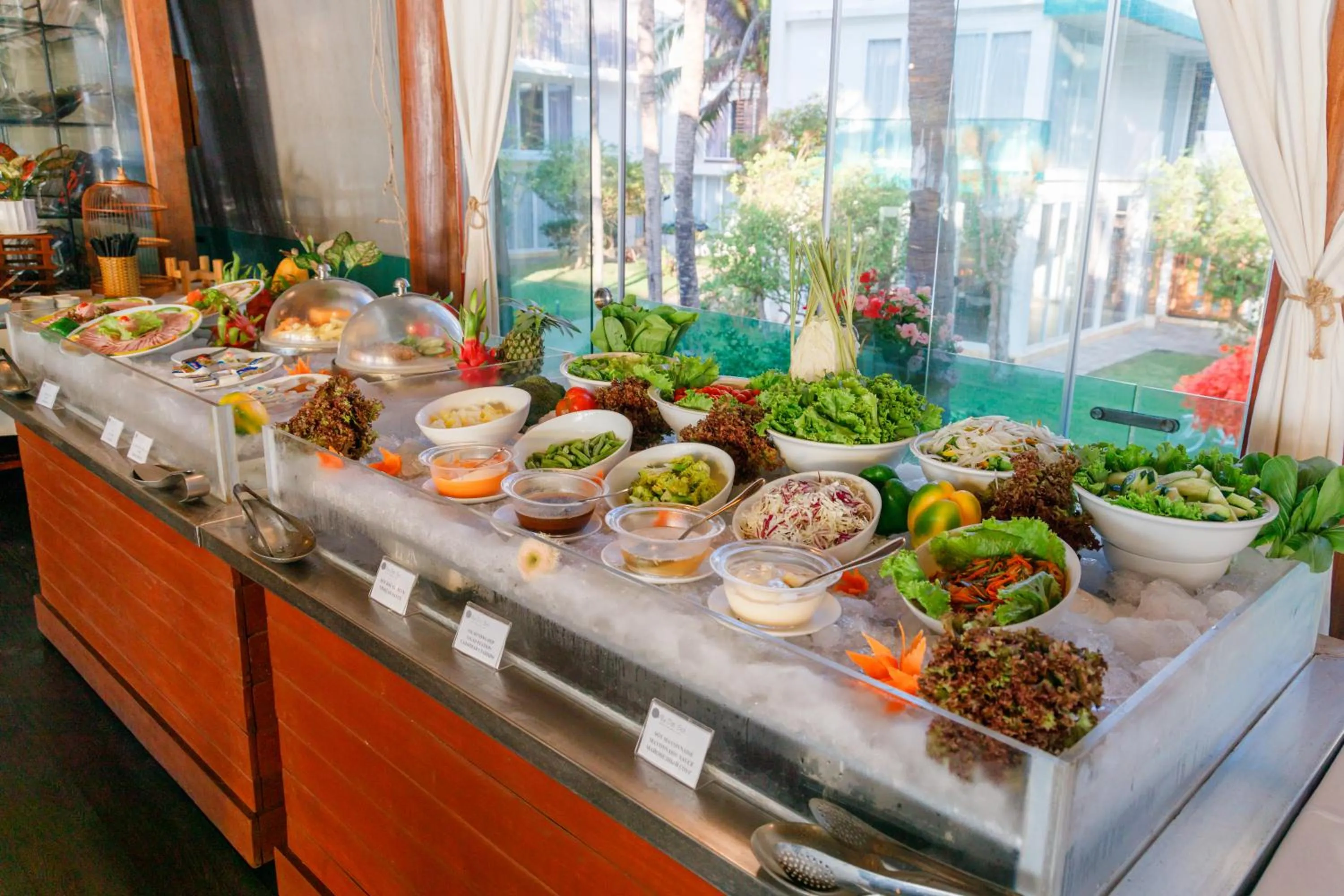 Restaurant/places to eat in Villa Del Sol Beach Resort & Spa