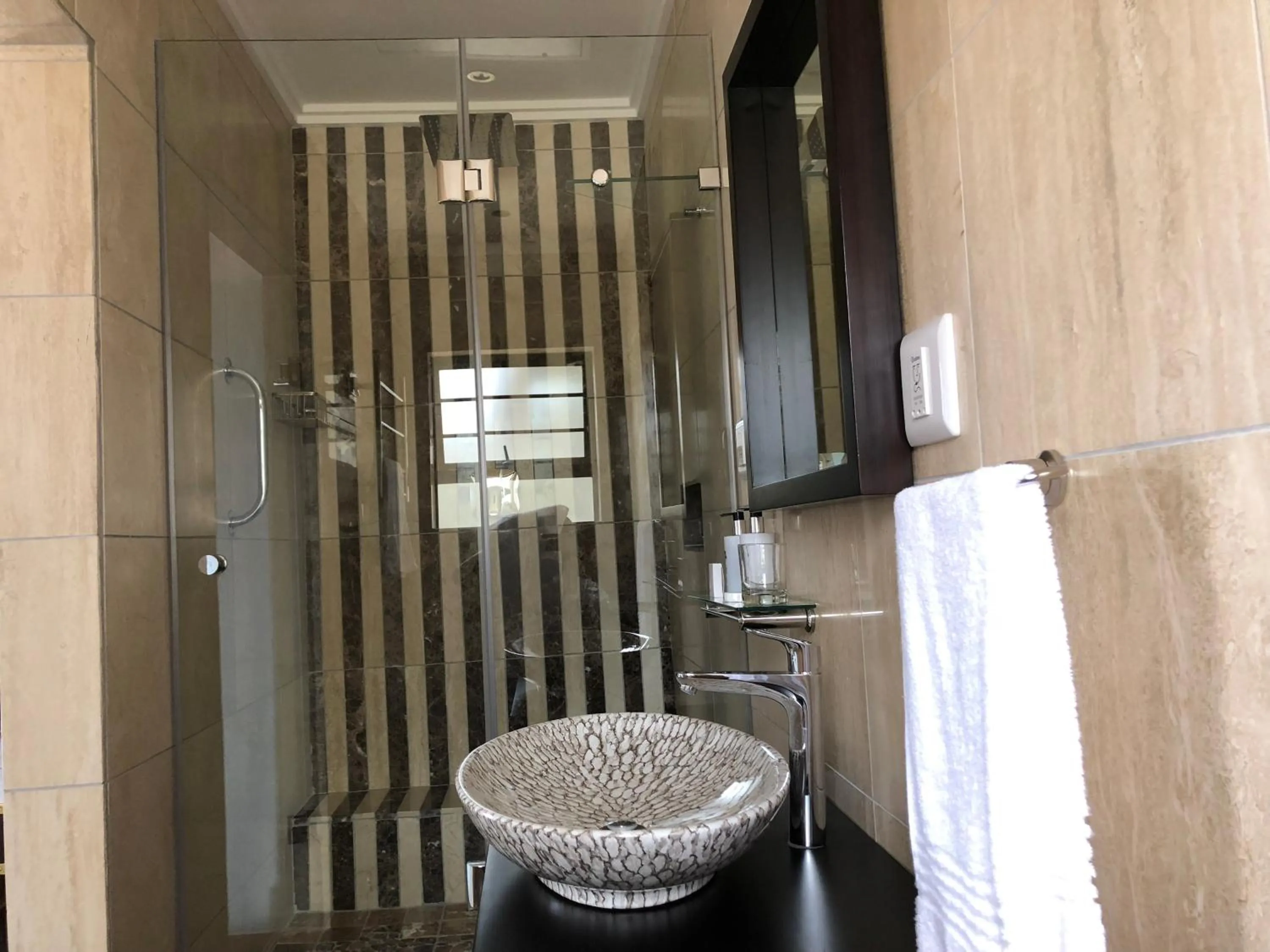 Coral Beach Bed & Breakfast