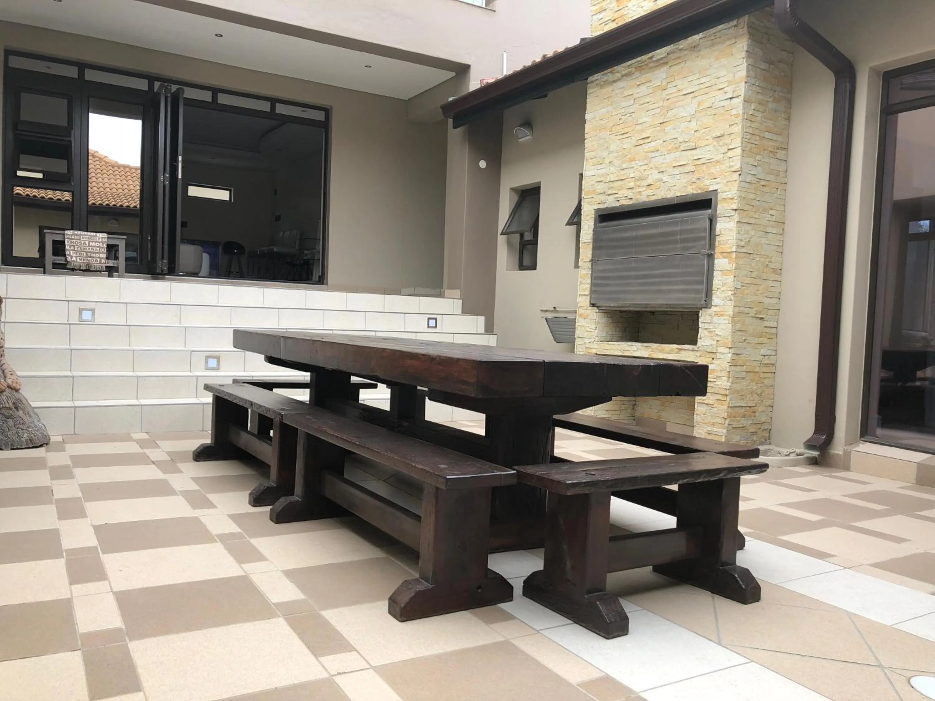 BBQ facilities in Coral Beach Bed & Breakfast