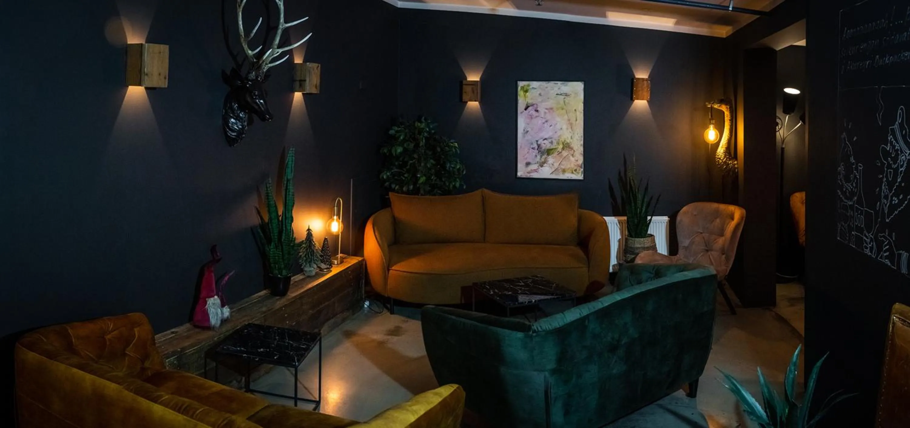 Living room in Akureyri Backpackers