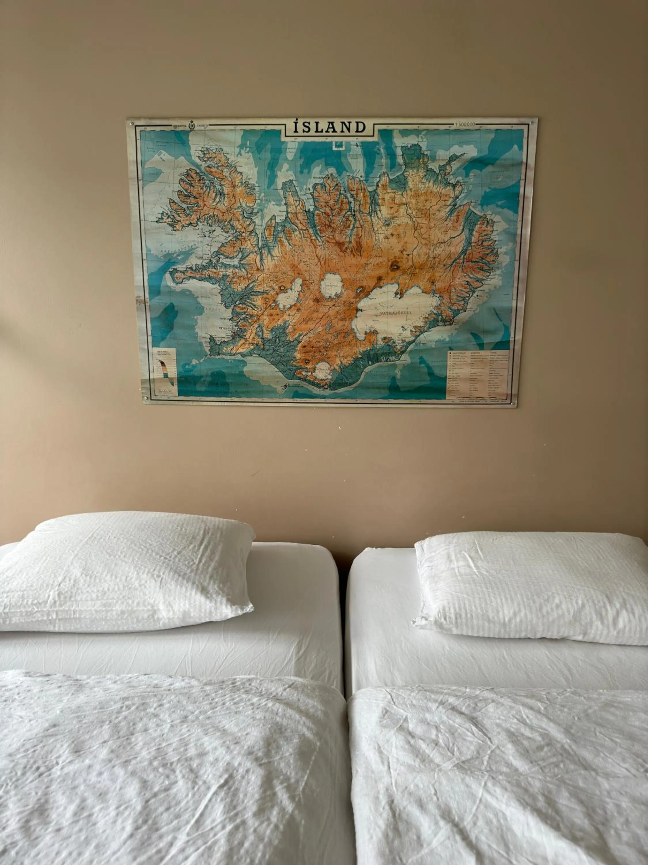 Bed in Akureyri Backpackers