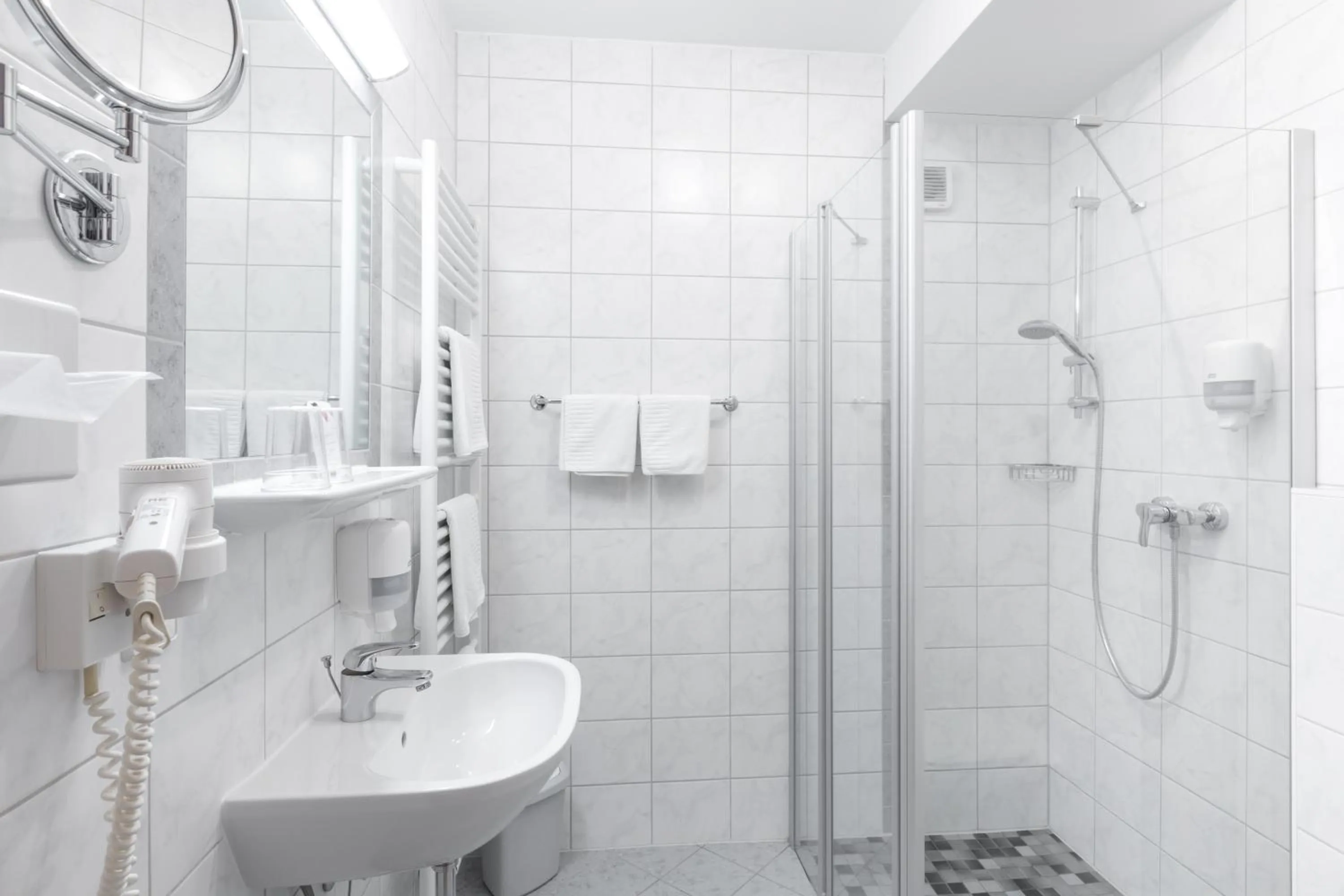 Bathroom in Landhotel Häuserl im Wald